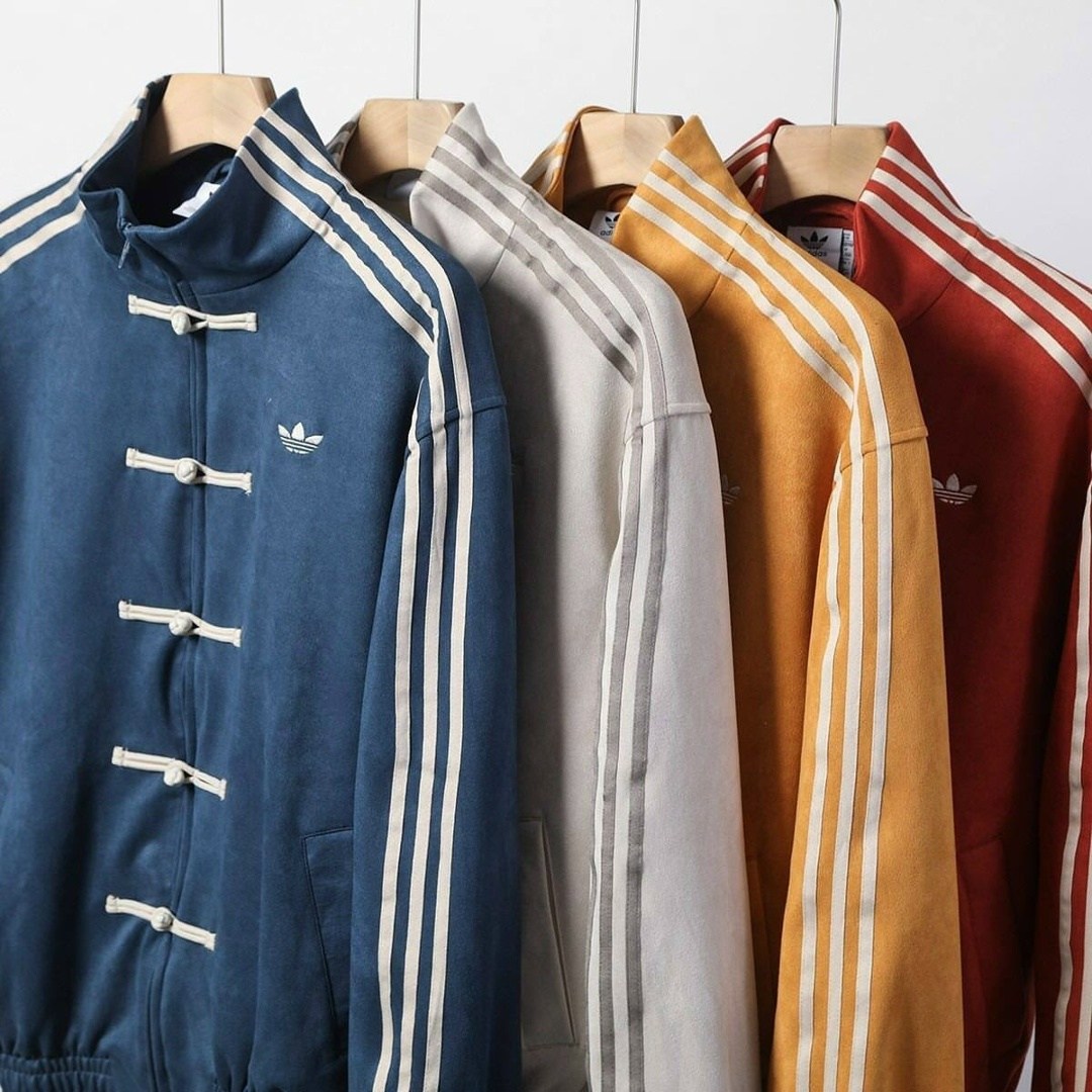 adidas мужская и женская классическая новая китайская замшевая куртка jy8276,adidas chinese new year jacket,адидас кофта в китайском стиле,адидас олимпийка