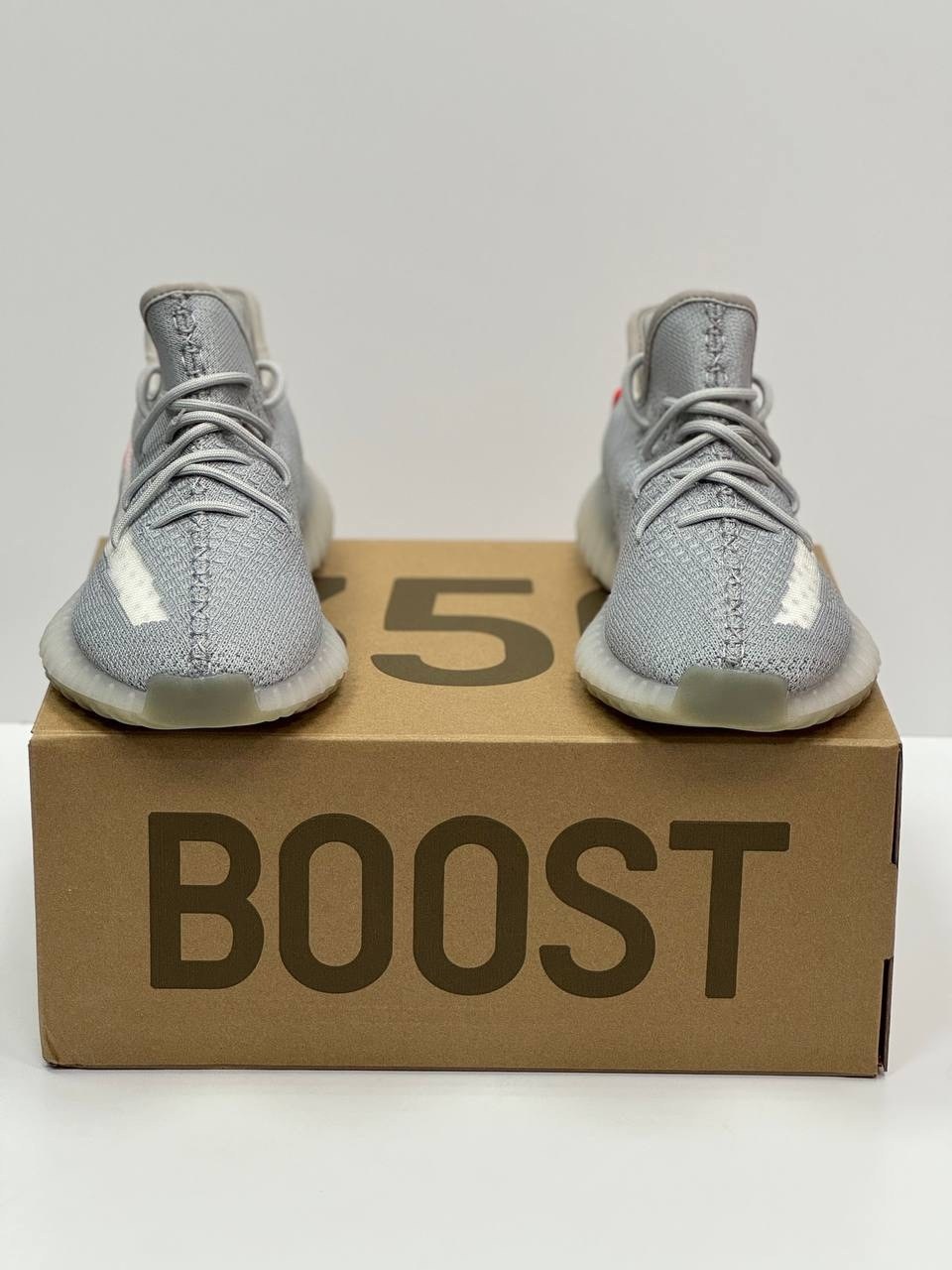 adidas yeezy boost 350 v 2,adidas yeezy boost 350 v2 tail light,adidas yeezy boost 350,кроссовки adidas yeezy boost 350,adidas yeezy boost 350 v2 light