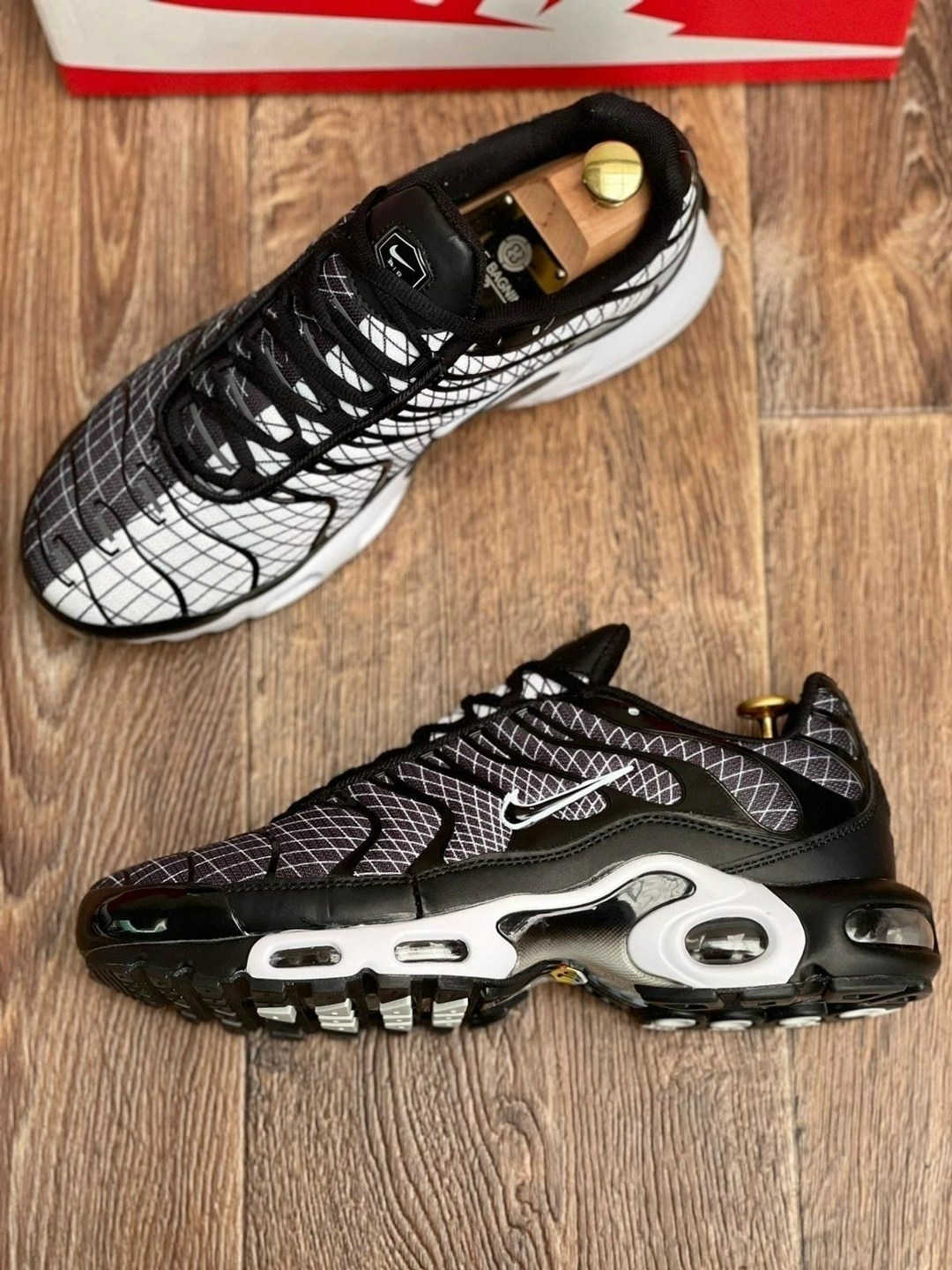 кроссовки nike air max tn plus,кроссовки мужские nike air max tn plus,nike air max plus tn black,nike air max plus tn,кроссовки премиум