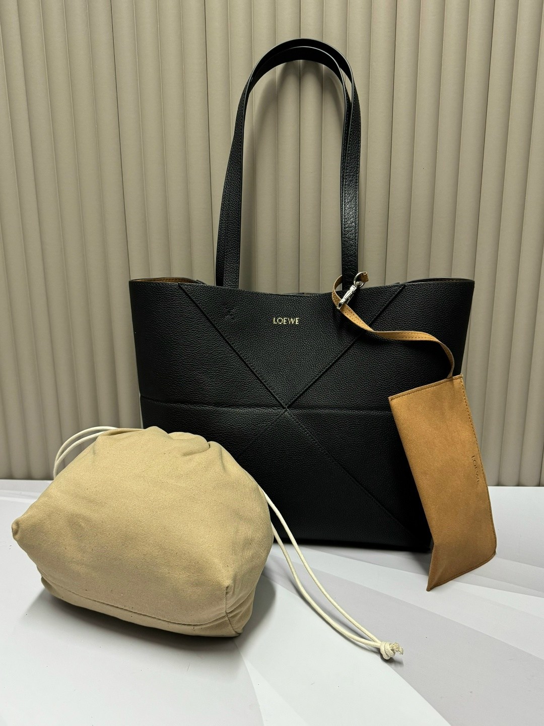 женская сумка,сумка тоут,сумка,модная сумка,loewe сумка