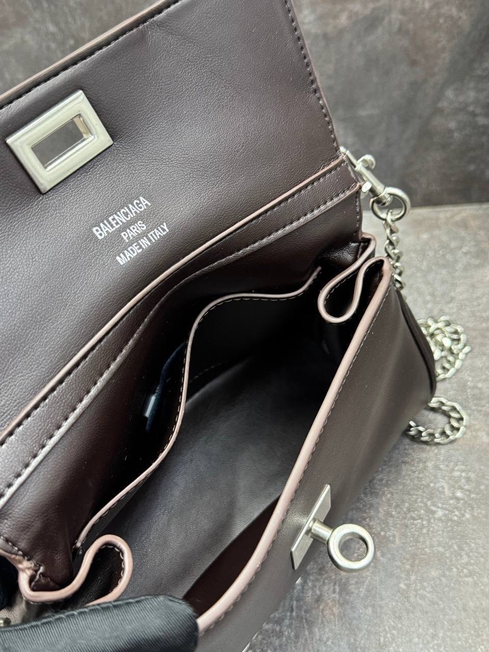 balenciaga сумка,сумка женская balenciaga,balenciaga сумка на плечо,женская сумка на плечо balenciaga,сумка баленсиага