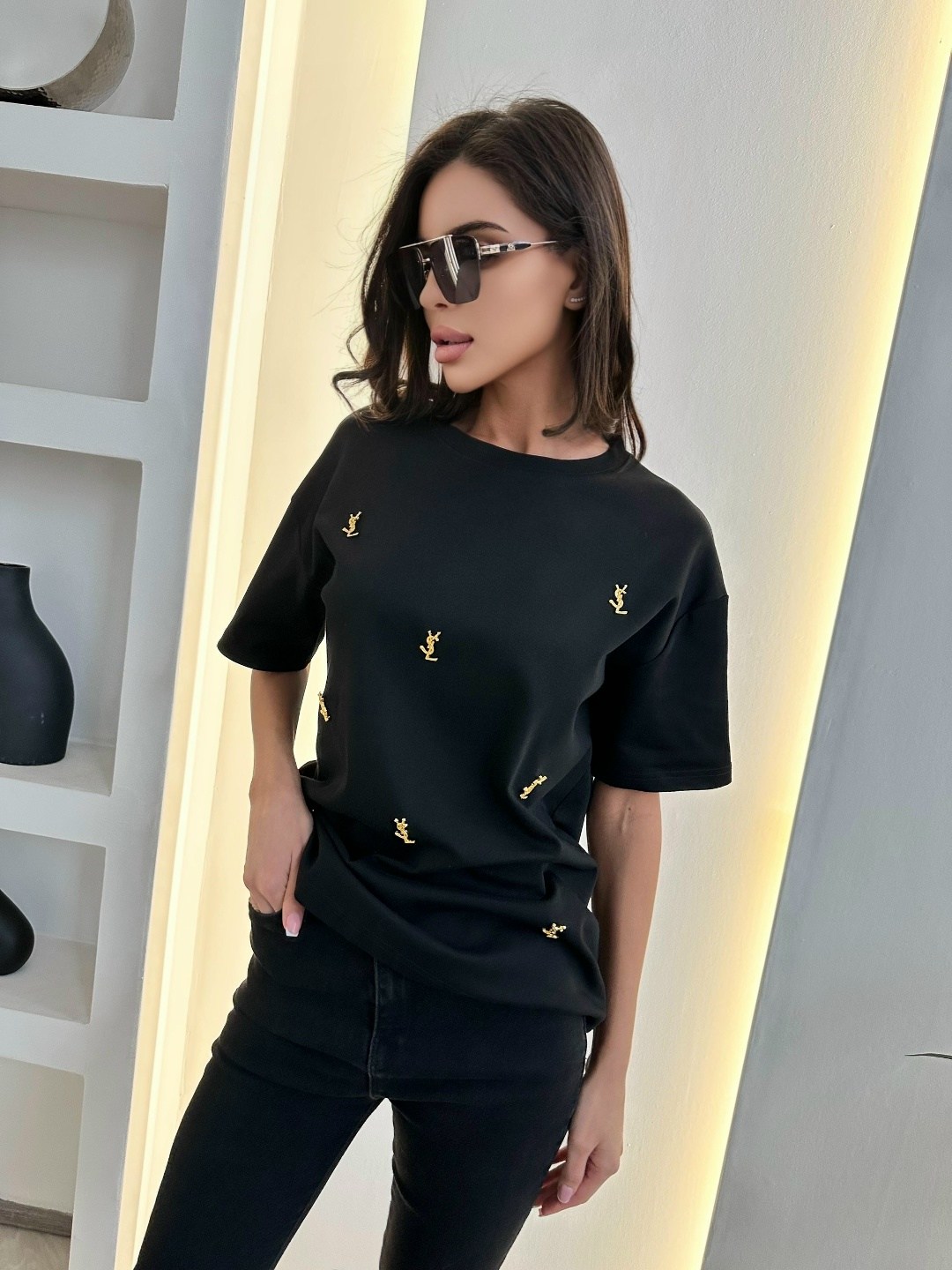 футболки женская оверсайз,футболки женская,женская футболка черная,футболка оверсайз со стразам,футболки оверсайз