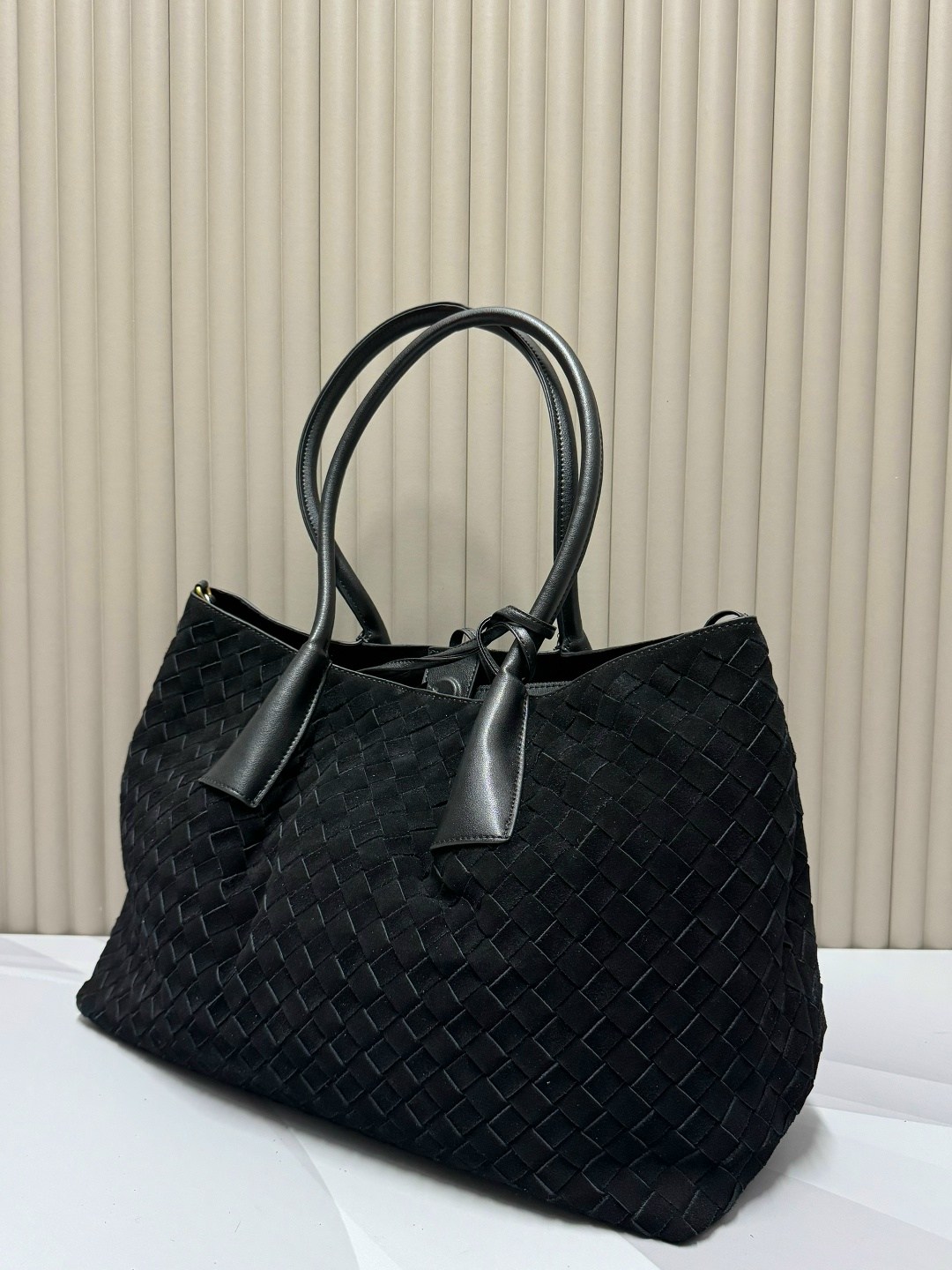 женская сумка bottega veneta,bottega veneta сумка,bottega veneta сумка cabat,сумка bottega,боттега венета сумка