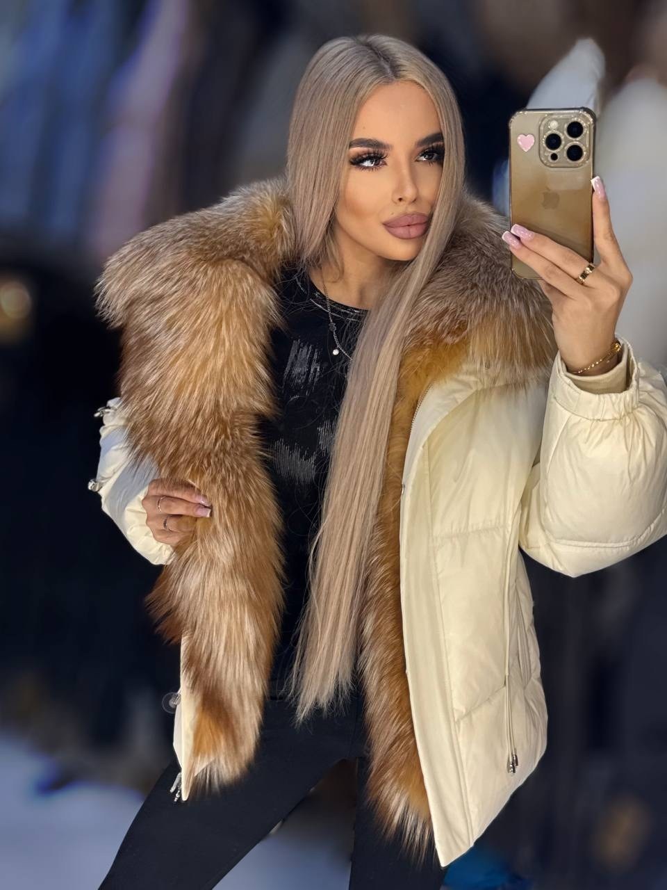 модные пуховики с мехом,пуховик женский,пуховик с мехом,пуховик,пуховик с натуральным мехом