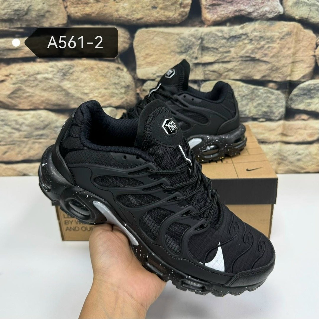 кроссовки nike air max tn plus,кроссовки мужские nike air max tn plus,nike air max tn plus black,кроссовки nike air max plus,кроссовки
