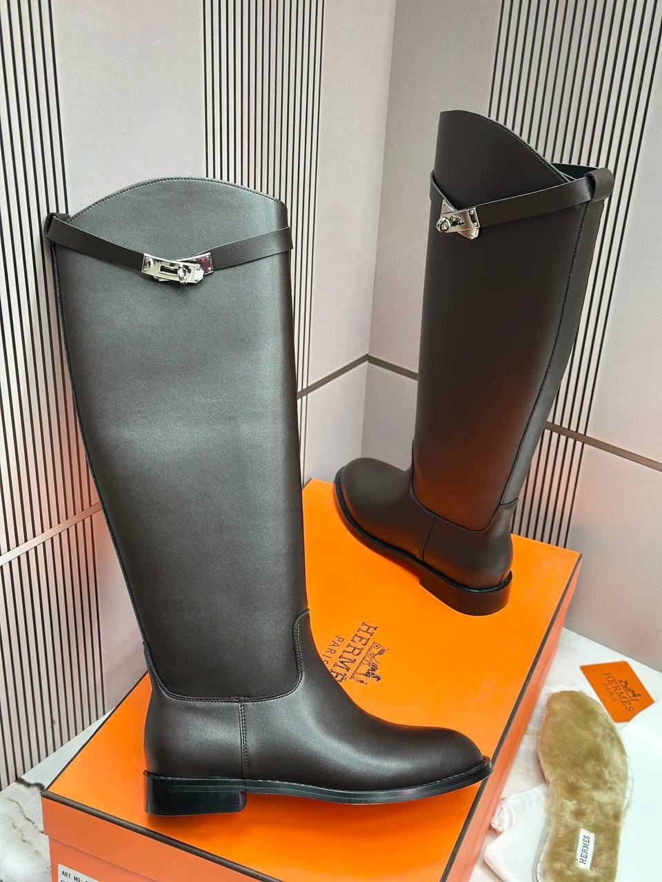 сапоги hermes,сапоги hermes женские кожаные чёрного цвета,сапоги hermes жокейские,сапоги эрмес,сапоги hermes женские