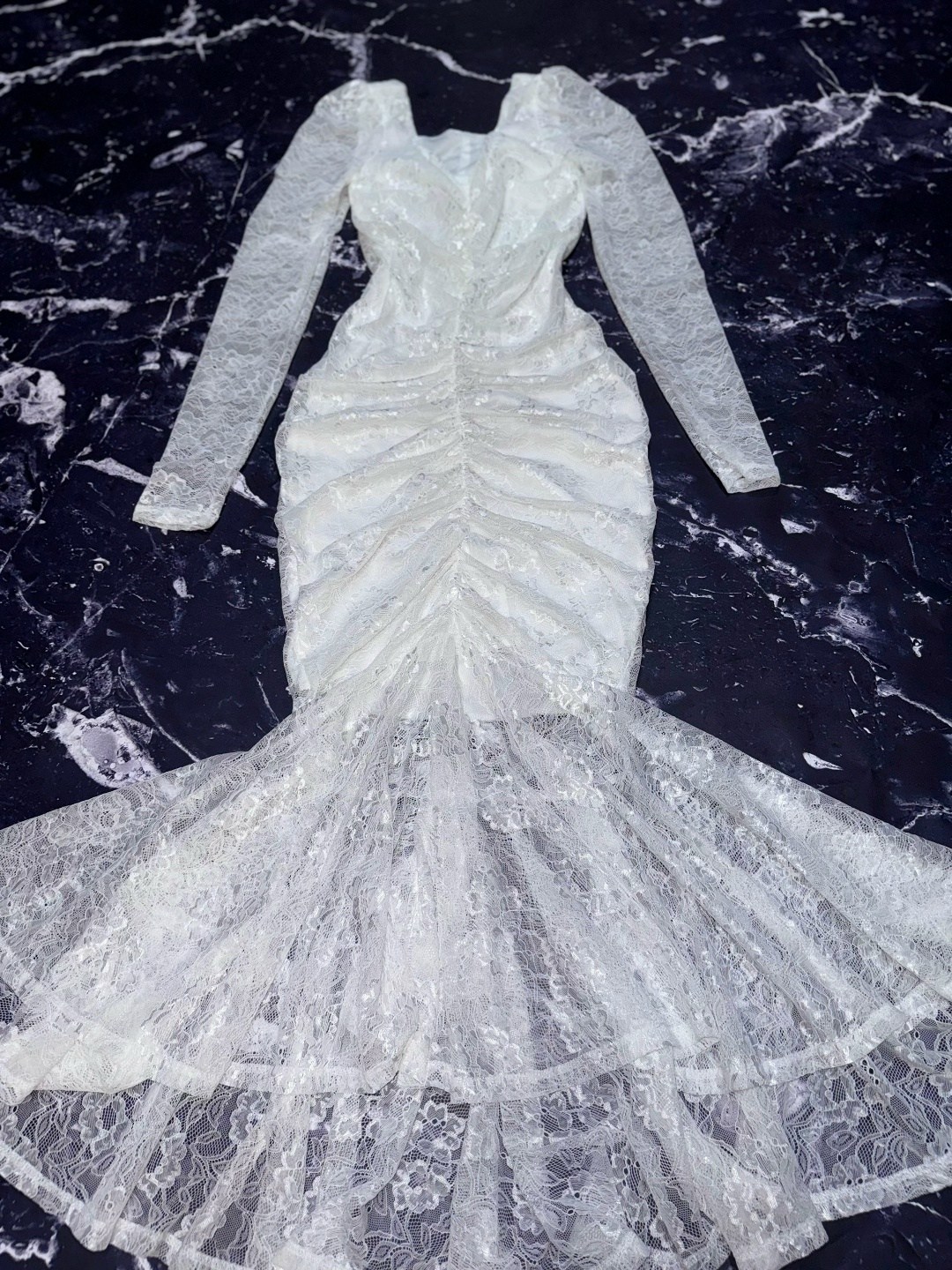 кружевное платье,свадебная платье,облегающее платье,шикарное платье,платье