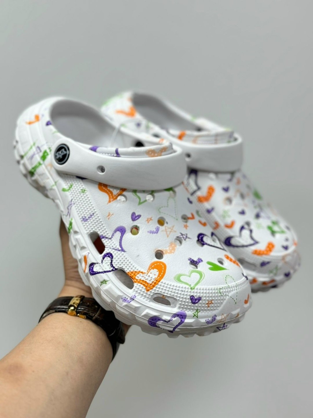 crocs baya seasonal printed clog,бае клог кроксы,кроксы с дырками,сабо детские crocs,детские кроксы