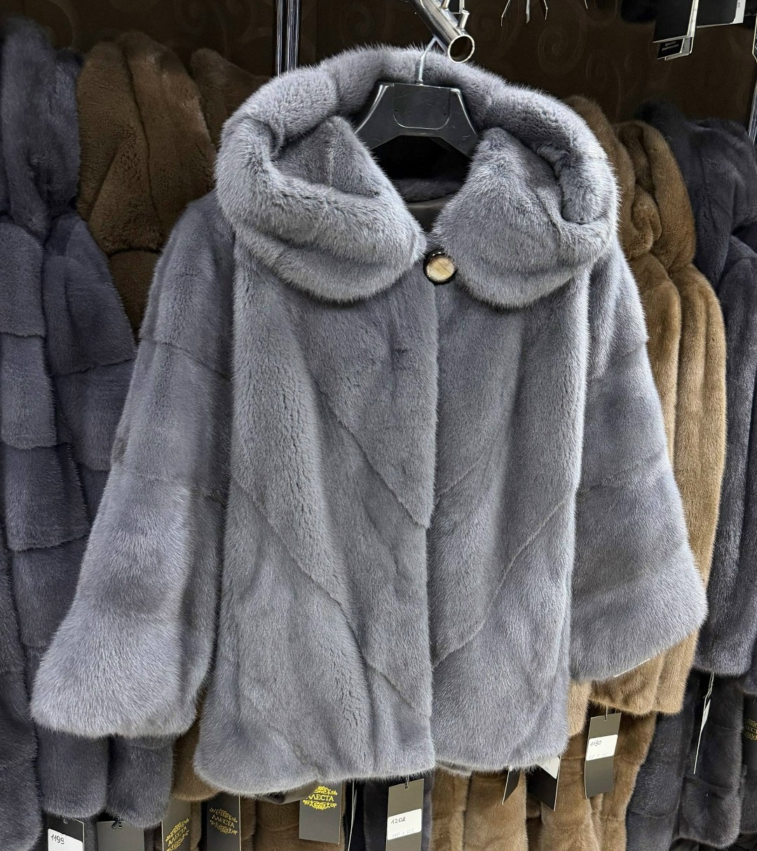 шубка из меха европейской норки с капюшоном цвет голубой,шубка из меха европейской норки с капюшоном,шубка из меха европейской норки с капюшоном цвет лаванда,шуба норковая с капюшоном,шуба норковая