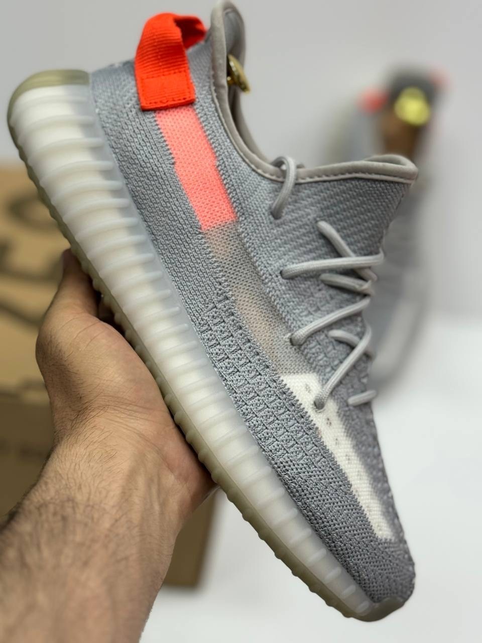 adidas yeezy boost 350 v 2,adidas yeezy boost 350 v2 tail light,adidas yeezy boost 350,кроссовки adidas yeezy boost 350,adidas yeezy boost 350 v2 light