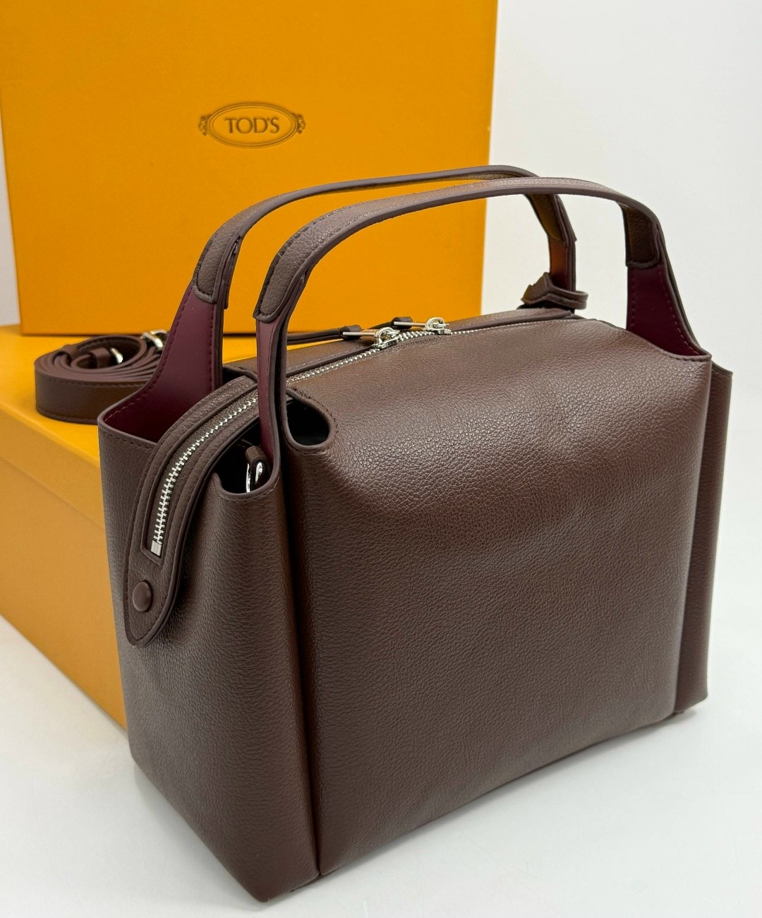 сумка tod's натуральная кожа 37-21,сумка женская tods,сумка tod's натуральная кожа,сумка tod's,сумка женская tod’s модель 911464