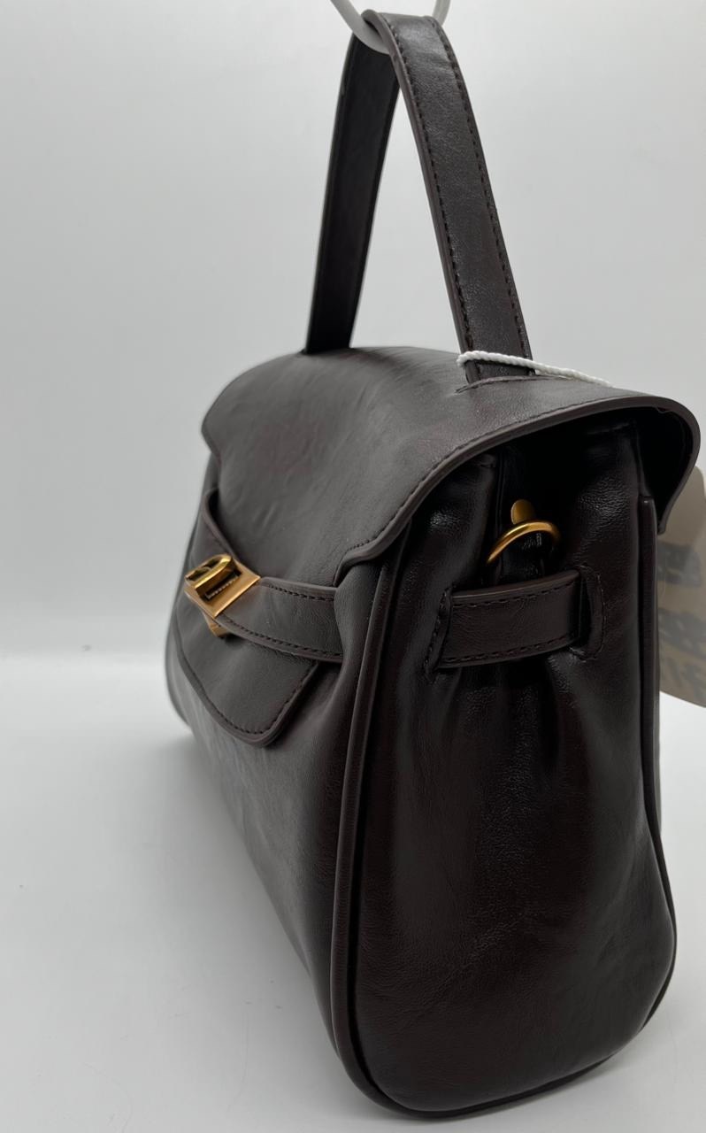 сумка женская на магните цвет коричневый,женская сумка,сумка коричневая,сумка,сумки для женщин