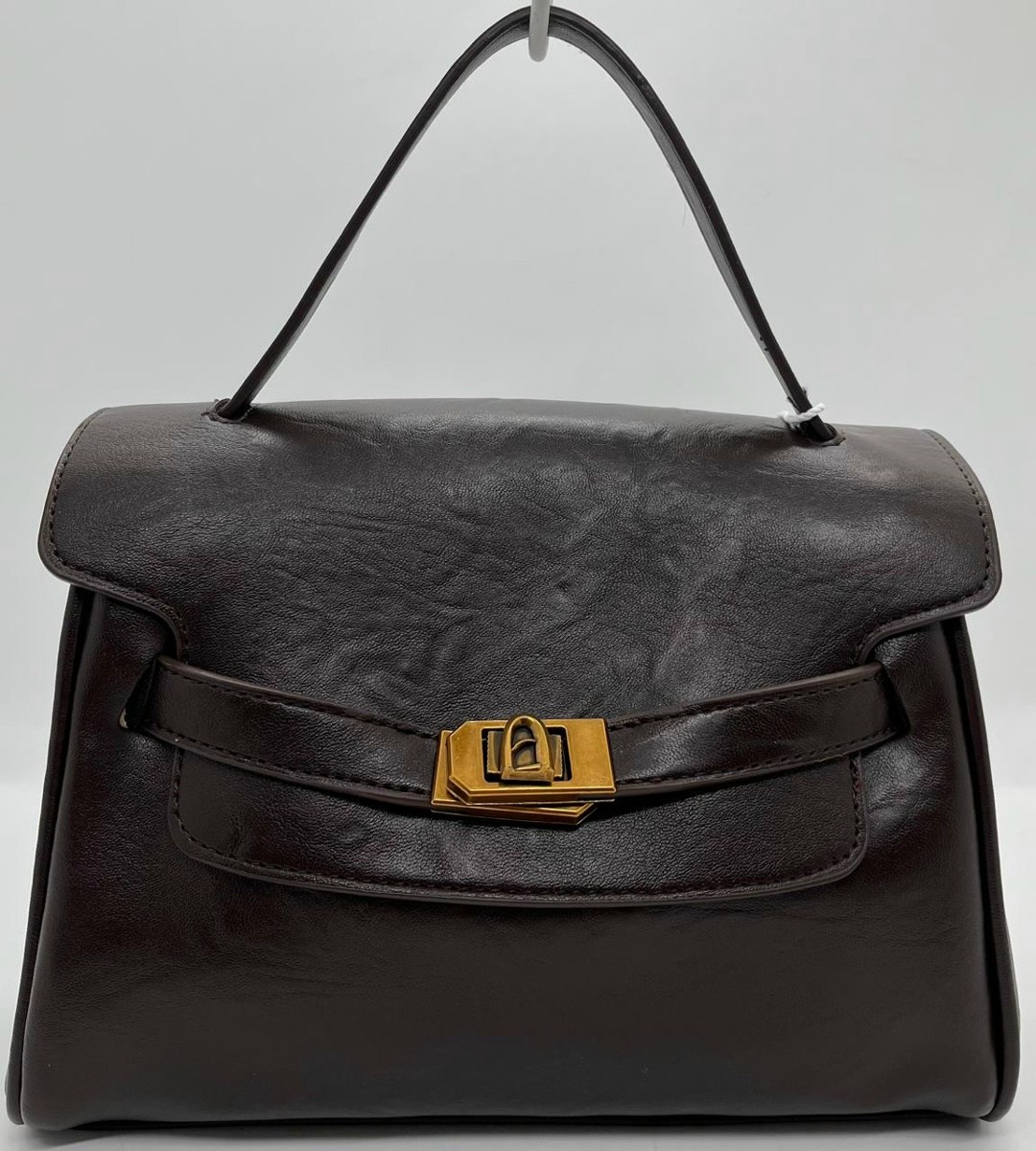 сумка женская на магните цвет коричневый,женская сумка,сумка коричневая,сумка,сумки для женщин