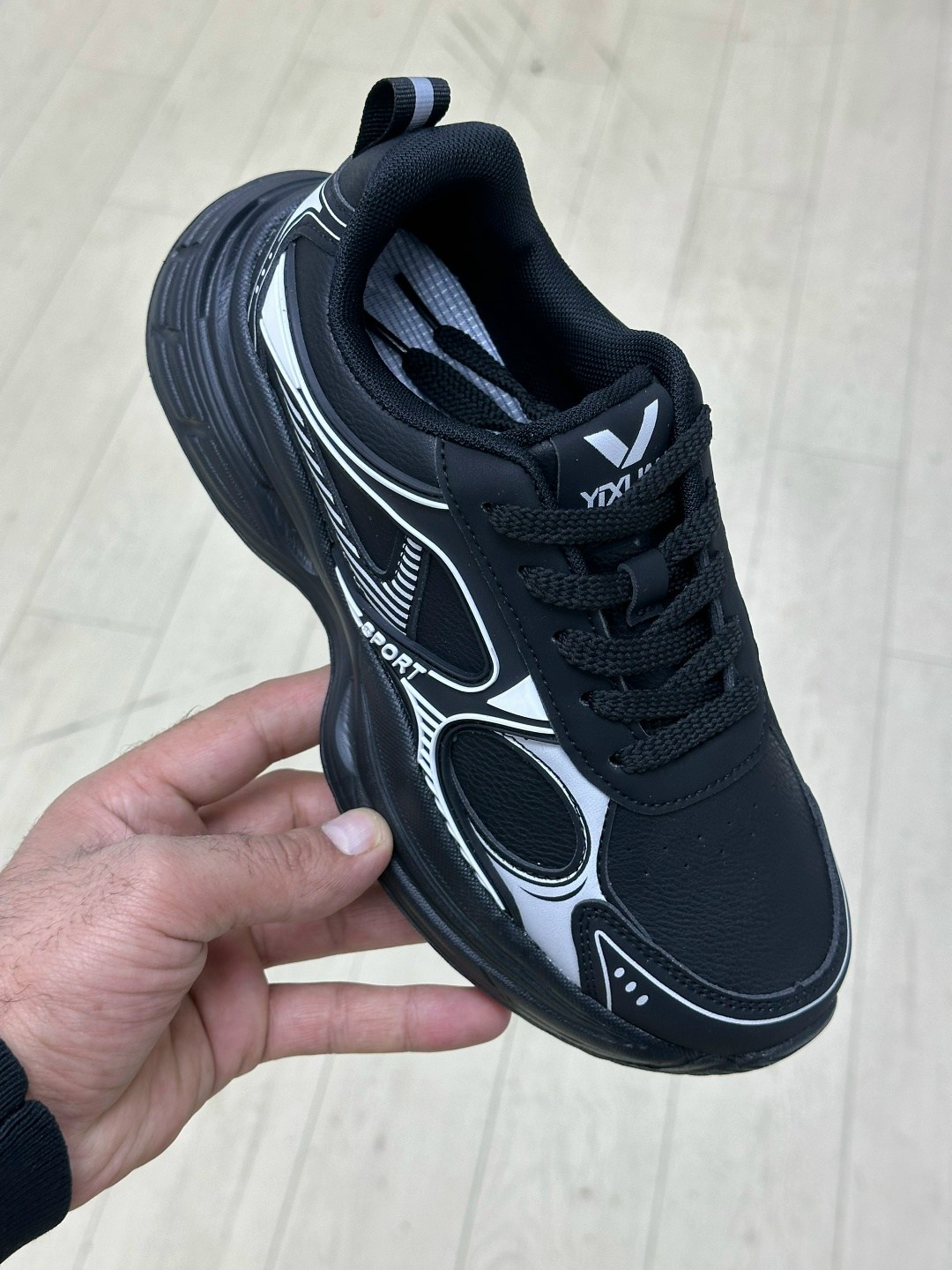 кроссовки,женские кроссовки,кроссовка,кроссовки мужские,брендовые кроссовки