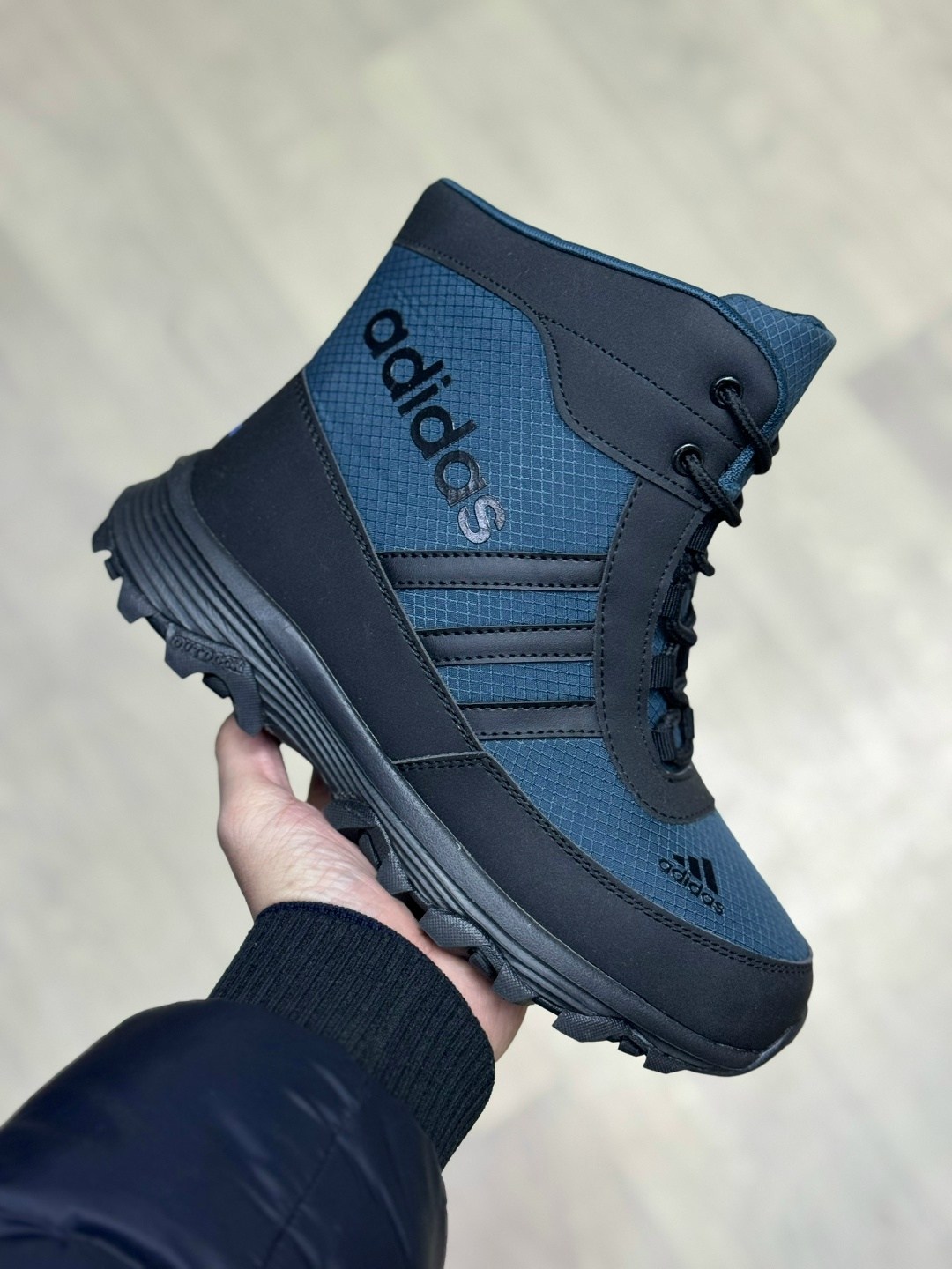 кроссовки adidas зимние,,зимние кроссовки мужские адидас,кроссовки adidas зимние высокие с мехом adidas,ботинки зимние adidas