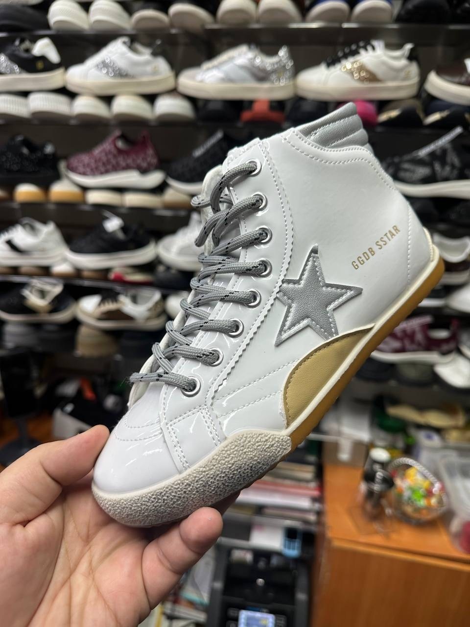 ,golden goose sneakers,golden goose superstar,спортивный ,golden goose