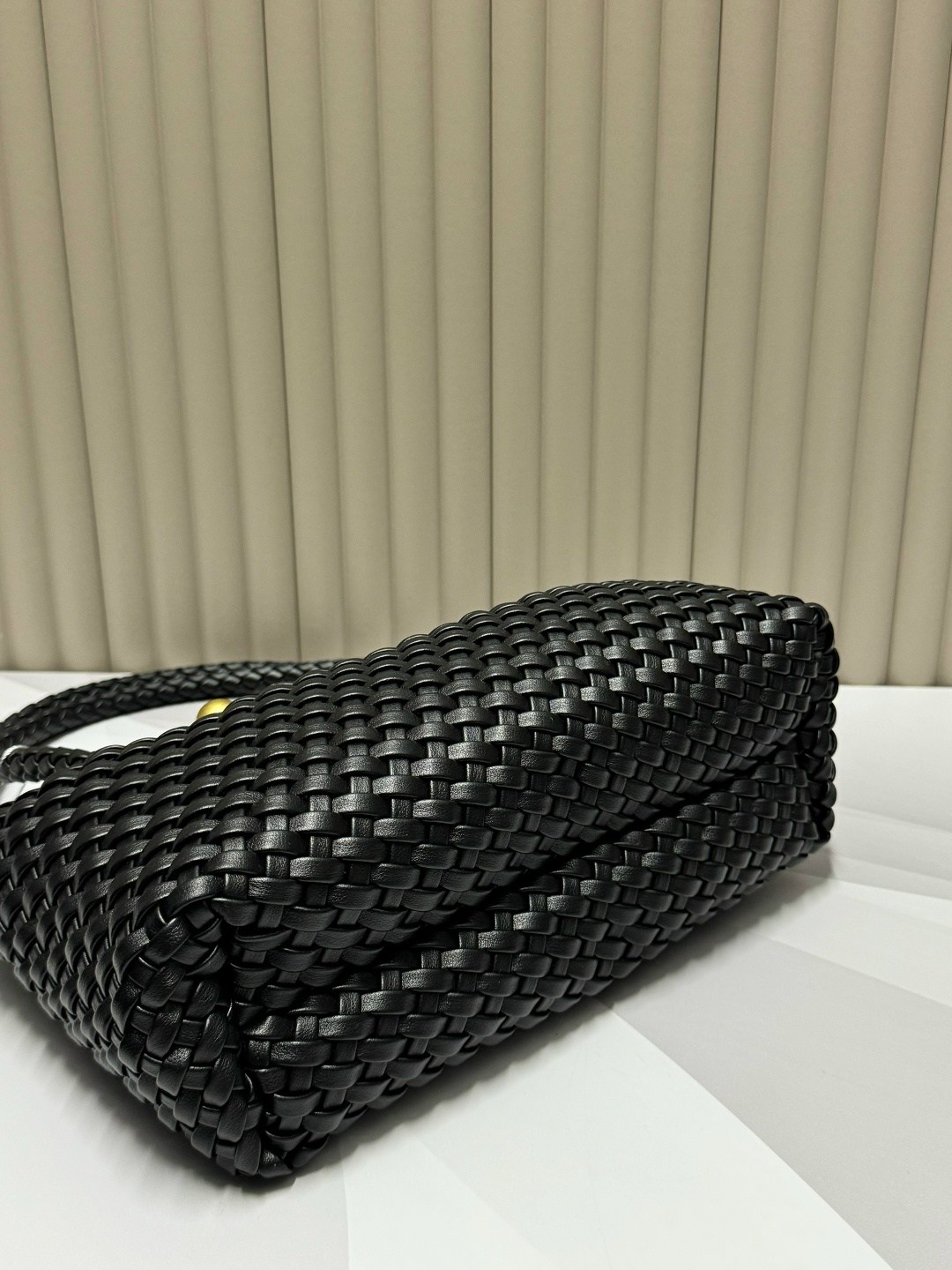 сумка,сумка bottega veneta,сумка плетеная,модная сумка,женская сумка