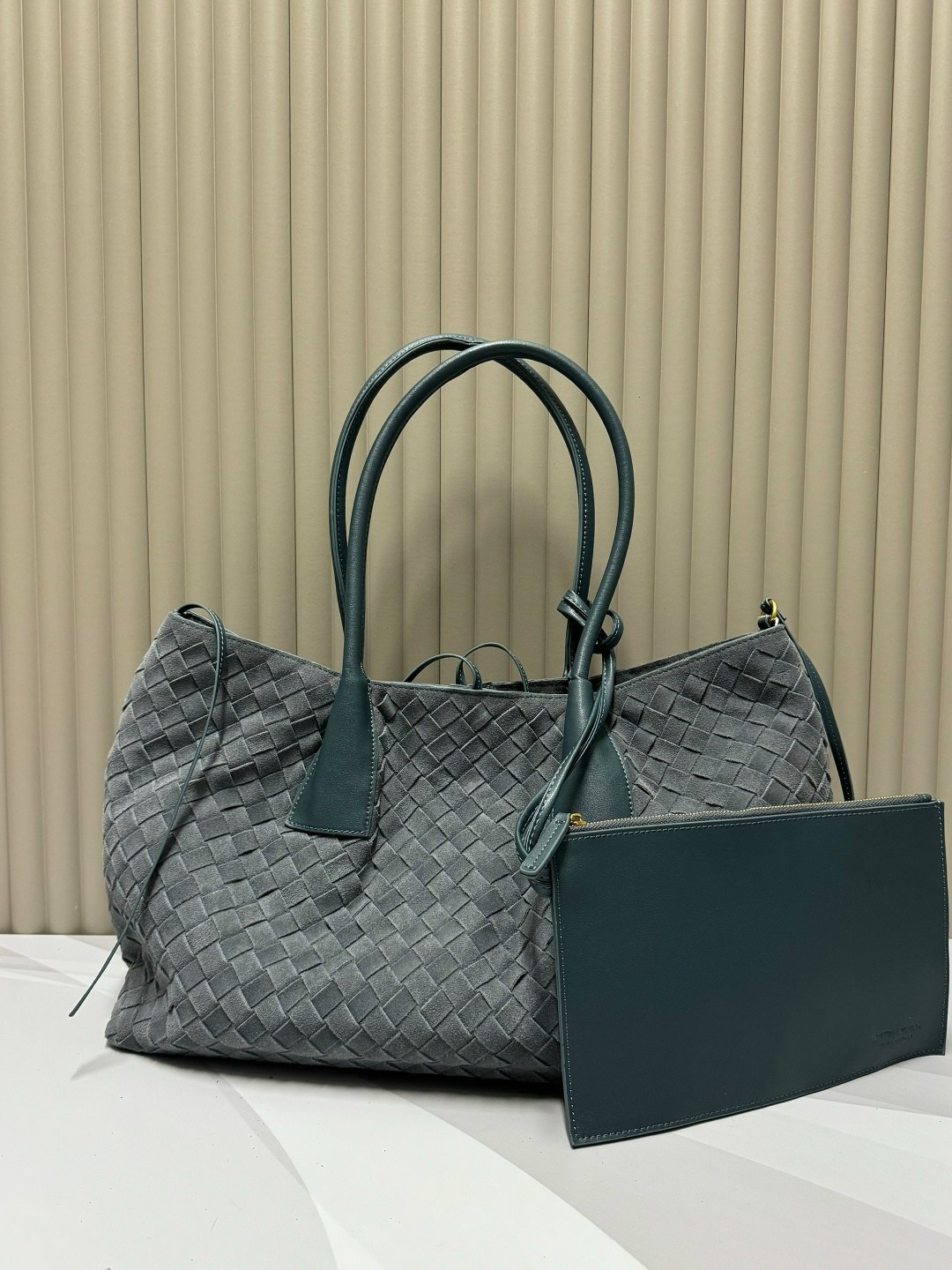 женская сумка bottega veneta,bottega veneta сумка,bottega veneta сумка cabat,сумка bottega,боттега венета сумка