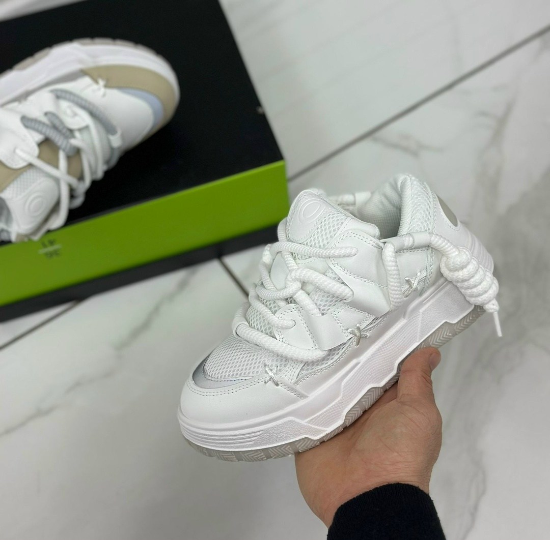 кроссовки женскиe,белые кроссовки,модные кроссовки,низкие кроссовки,