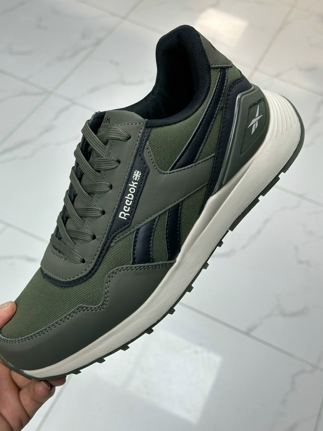 кроссовки мужские reebok classic,кроссовки reebok,кроссовки мужские reebok,кроссовки reebok classic,мужские кроссовки