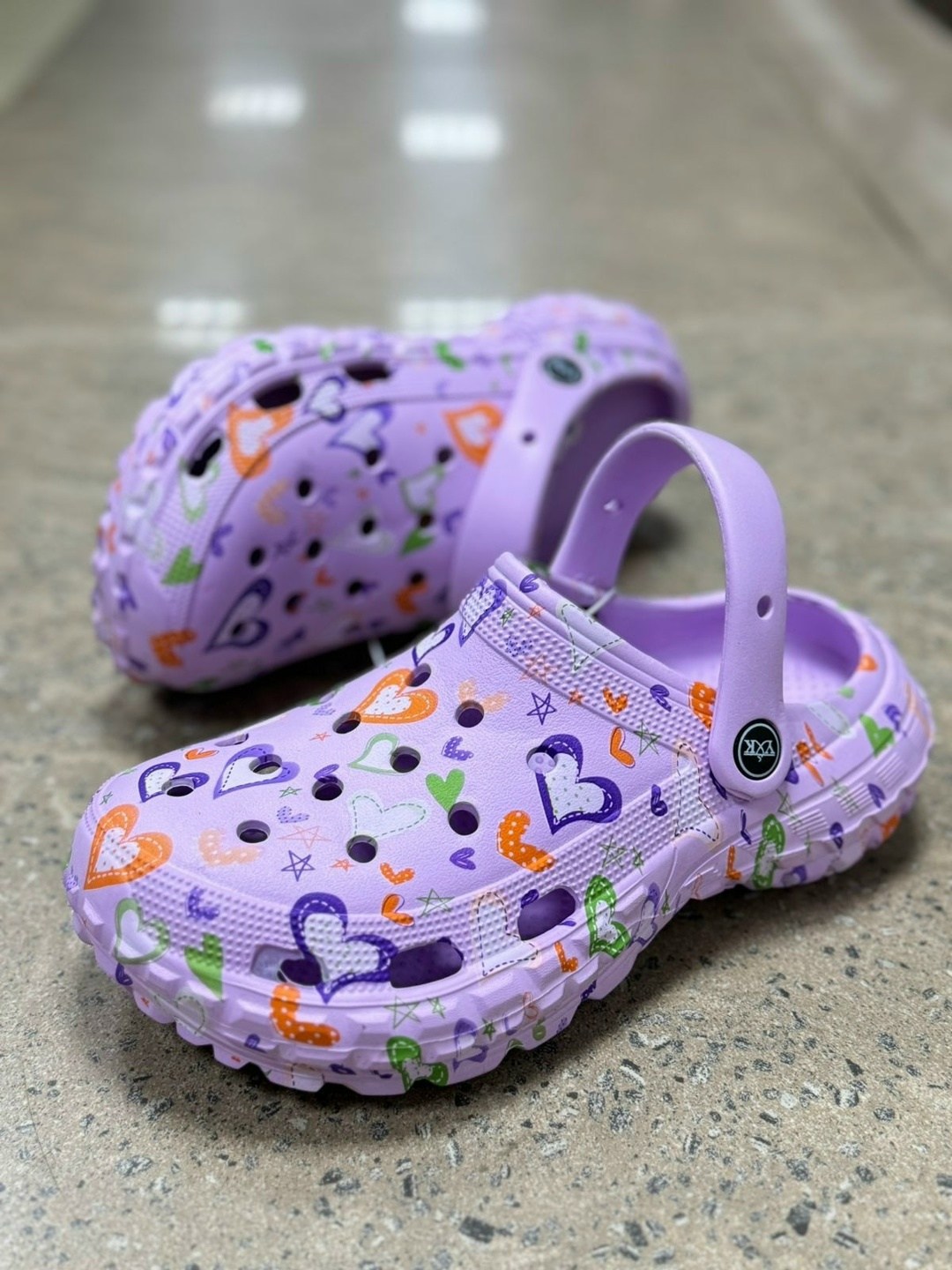 crocs baya seasonal printed clog,бае клог кроксы,кроксы с дырками,сабо детские crocs,детские кроксы