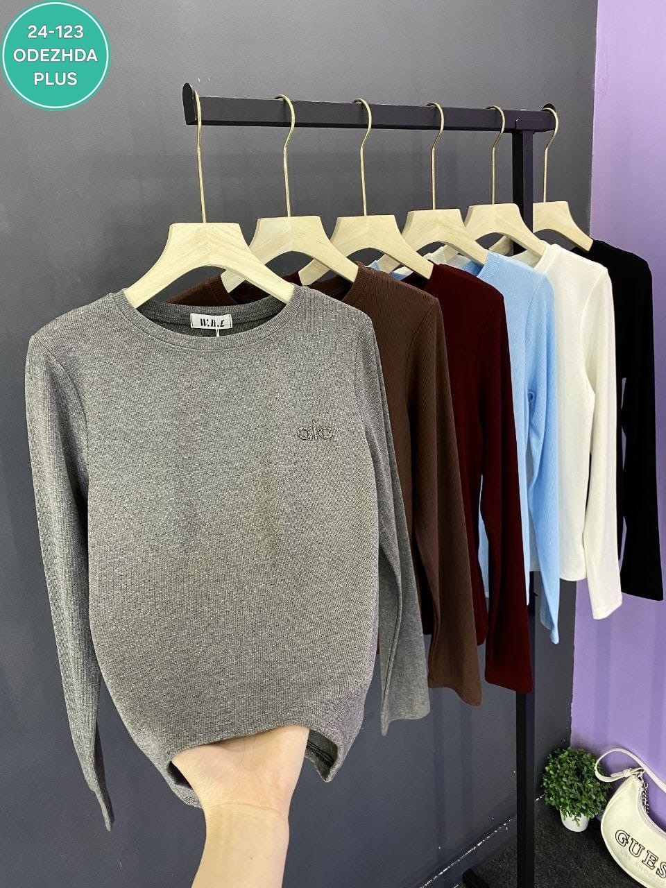 женская кофта,,женские джемпера,женская кофта красная,женский пуловер