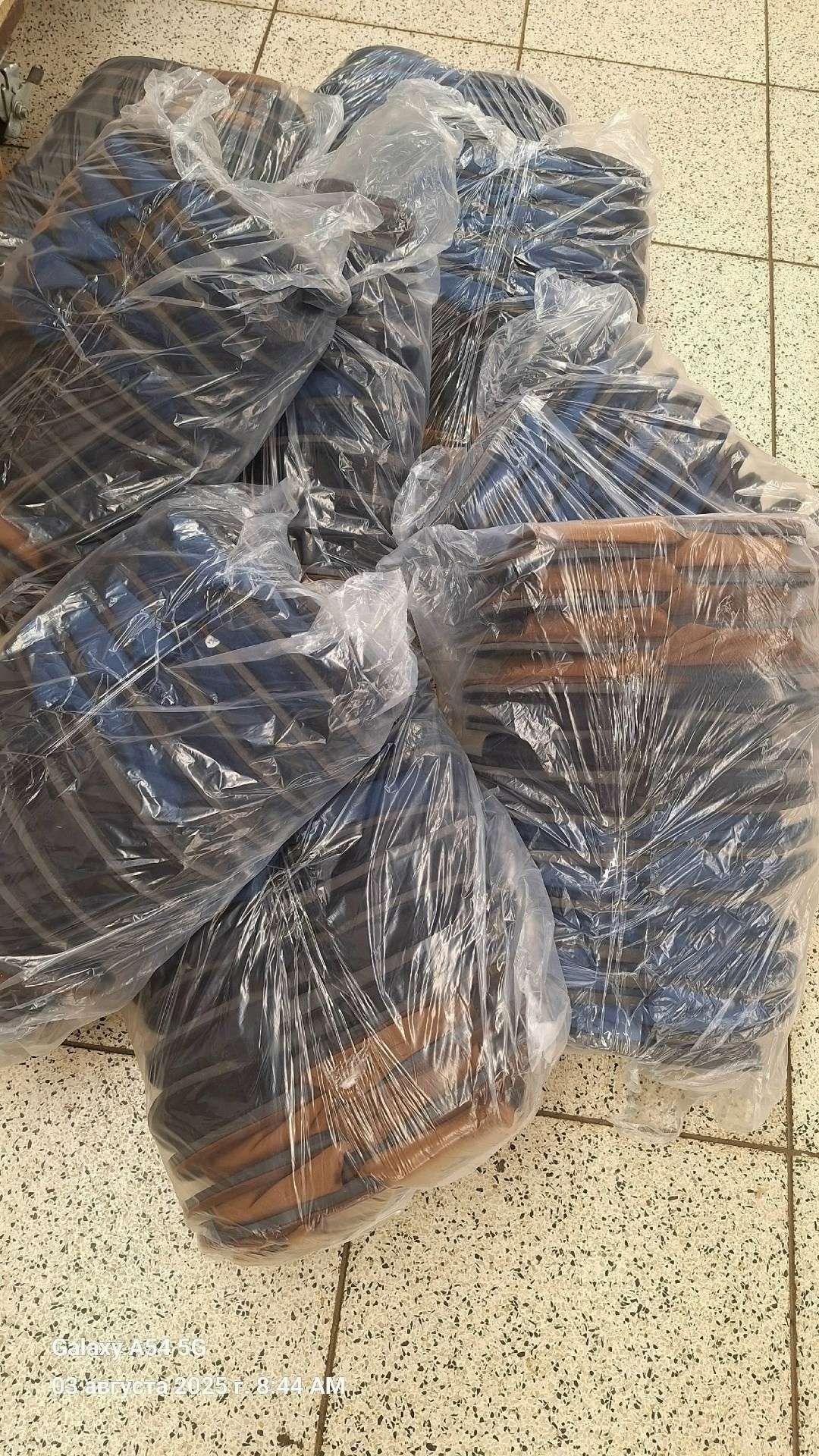 бу шины,запчасти,шины диски,шланги поливочные