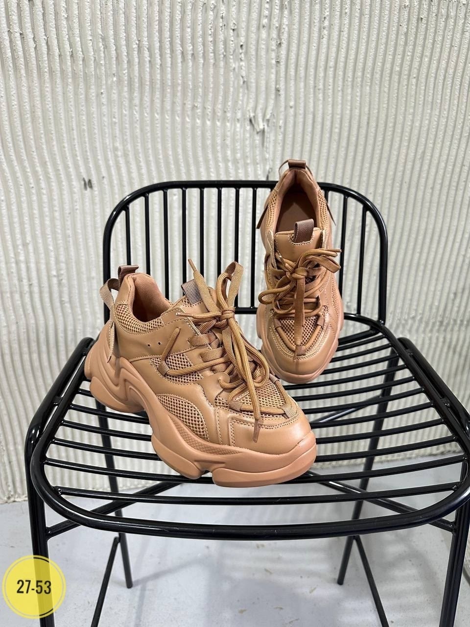 ,кроссовки женскиe,женские массивные кроссовки,кроссовки модные,массивные кроссовки для женщин