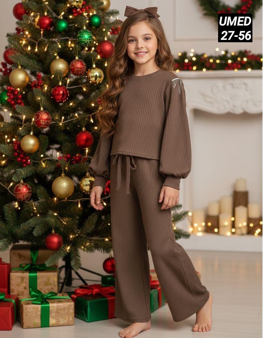 костюм трикотажный,костюм для девочки,одежда для девочек,модный костюм для девочек,костюм двойка для девочек