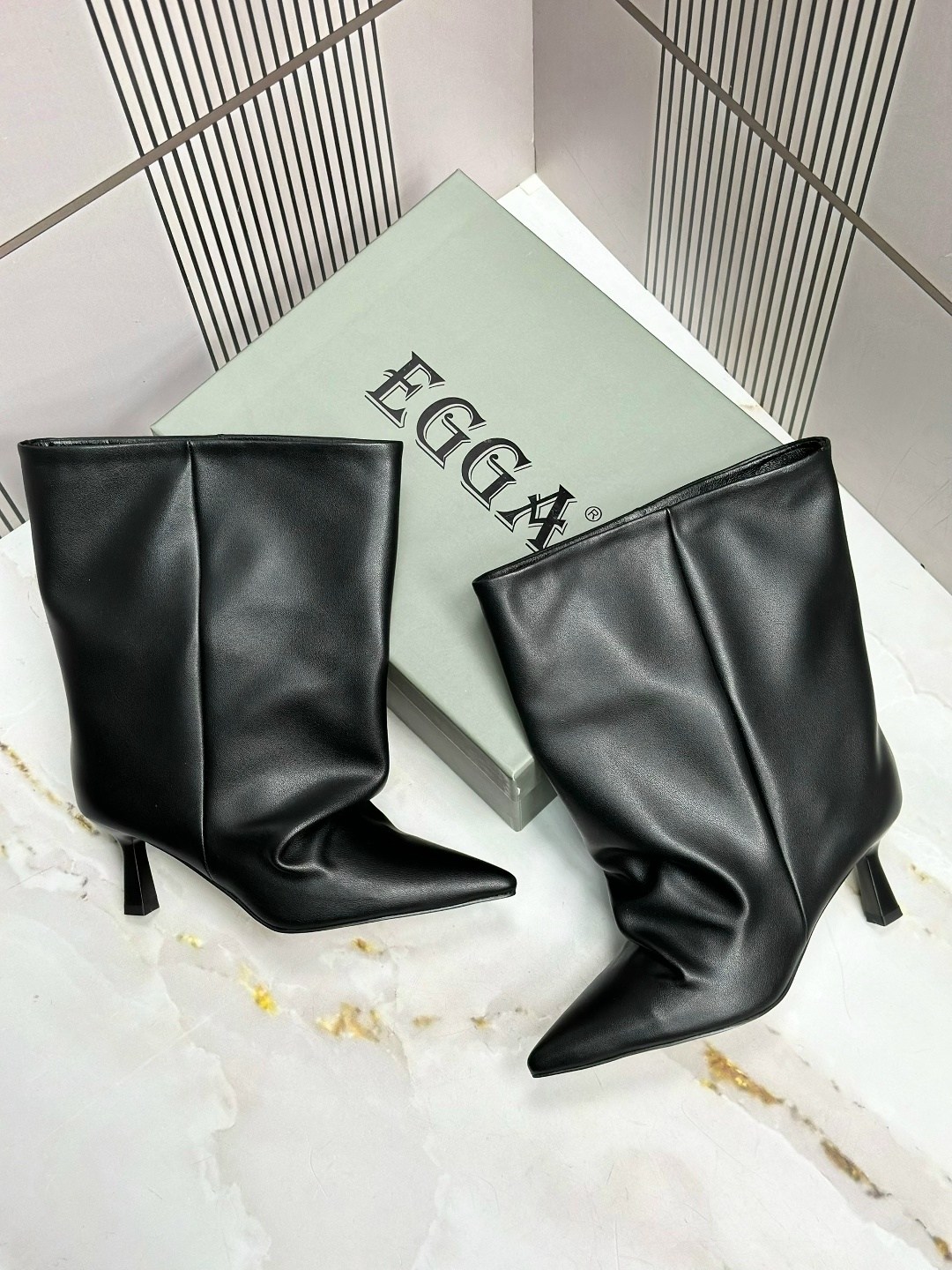 ботильоны balenciaga,женские ботильоны,женские ботильоны с острым носком,женские сапоги,