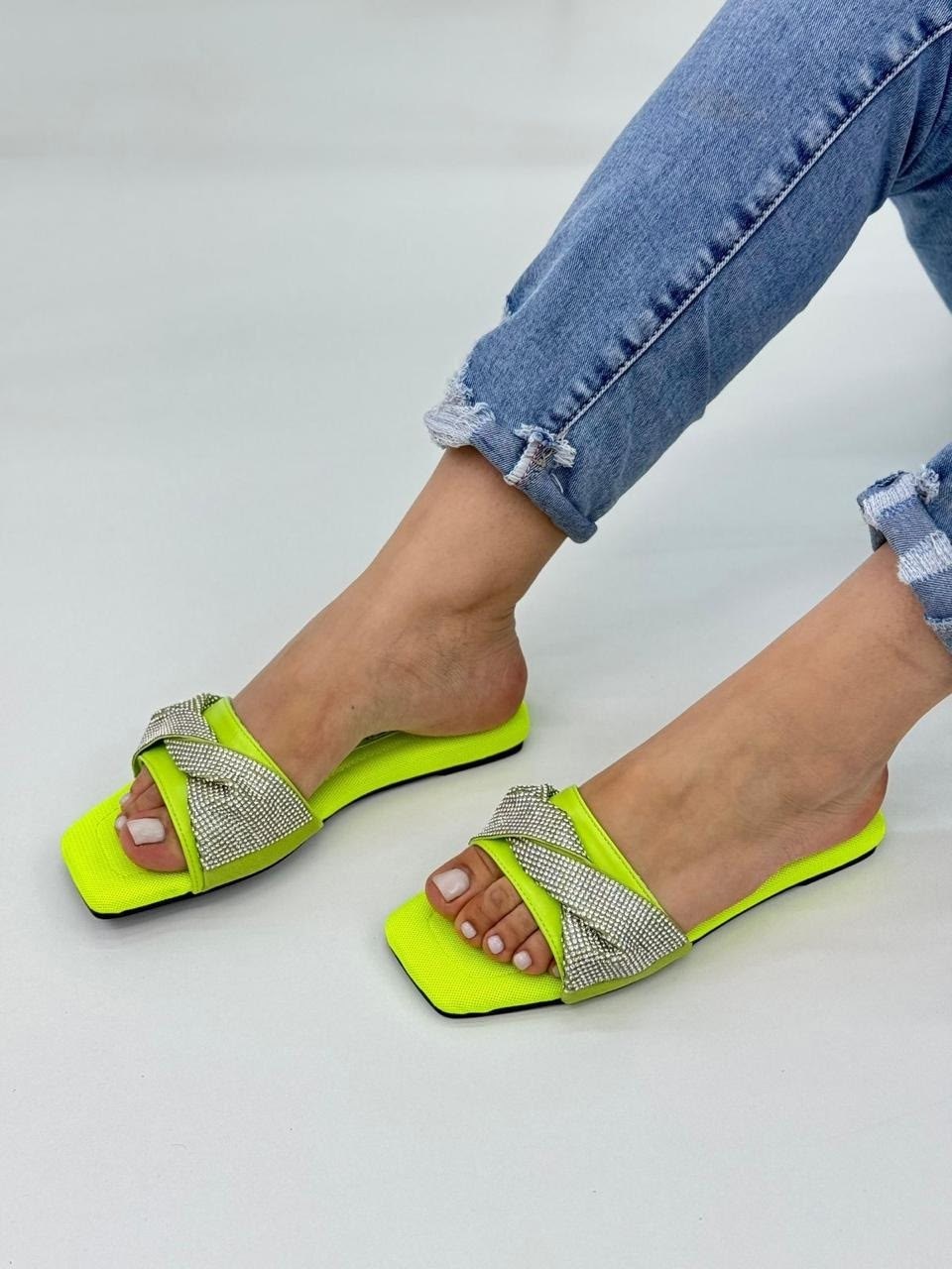 женские шлепанцы,модные шлепки,,босоножки шлепанца женские,шлепки женские