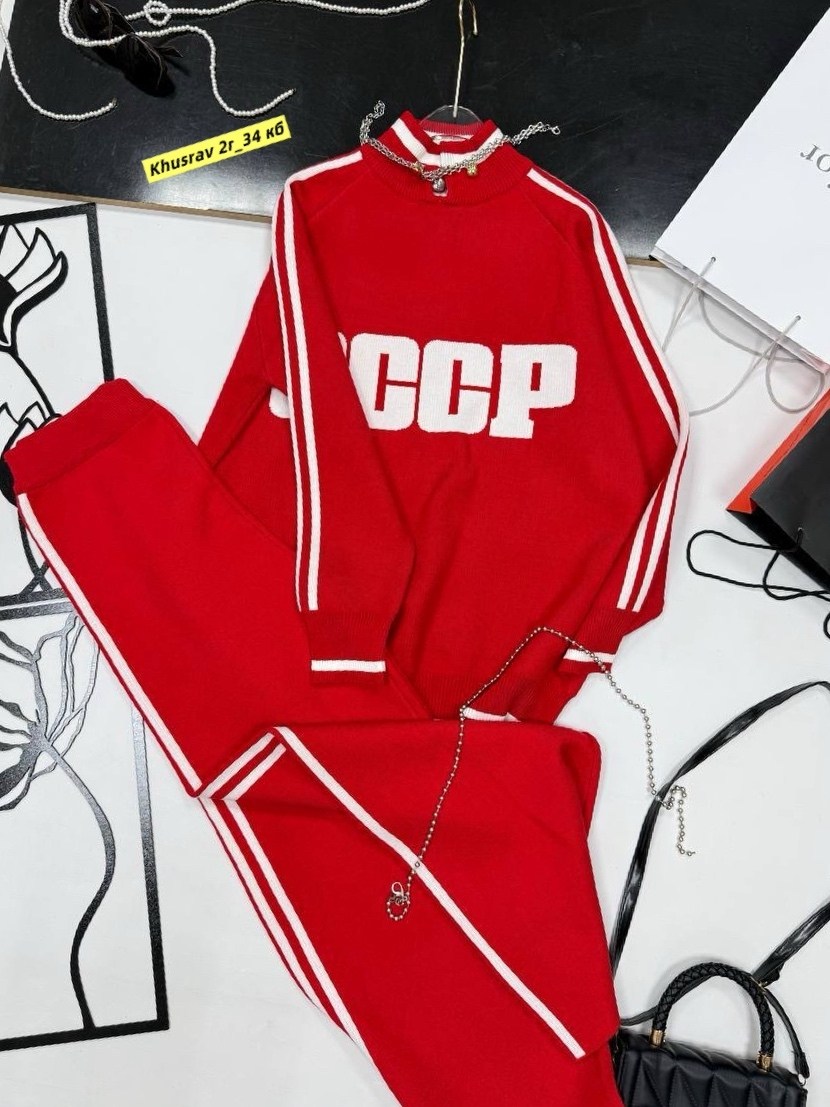 новый костюм,кофта на молнии,спортивный костюм,женская кофта