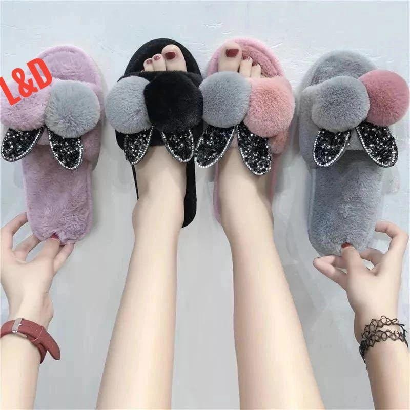 женские домашние тапочки,тапочки женские,тапки женские,женские зимние модные плюшевые домашние тапочки с помпонами теплые короткие,тапочки