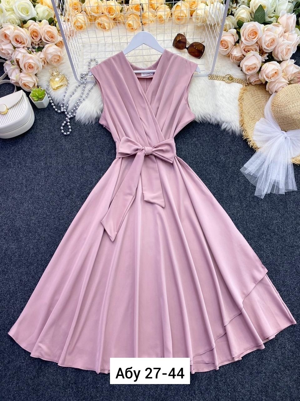 платье 👗,платье стильное,женское платье,платье идеальное,платье средней длины