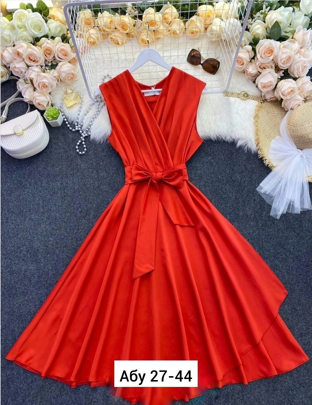 платье 👗,платье стильное,женское платье,платье идеальное,платье средней длины