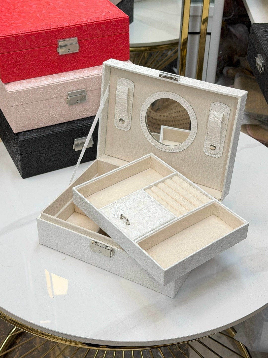 шкатулка для украшении,косметическая шкатулка,шкатулка для ювелирных изделий,шкатулка для хранения,подарки шкатулка для украшений