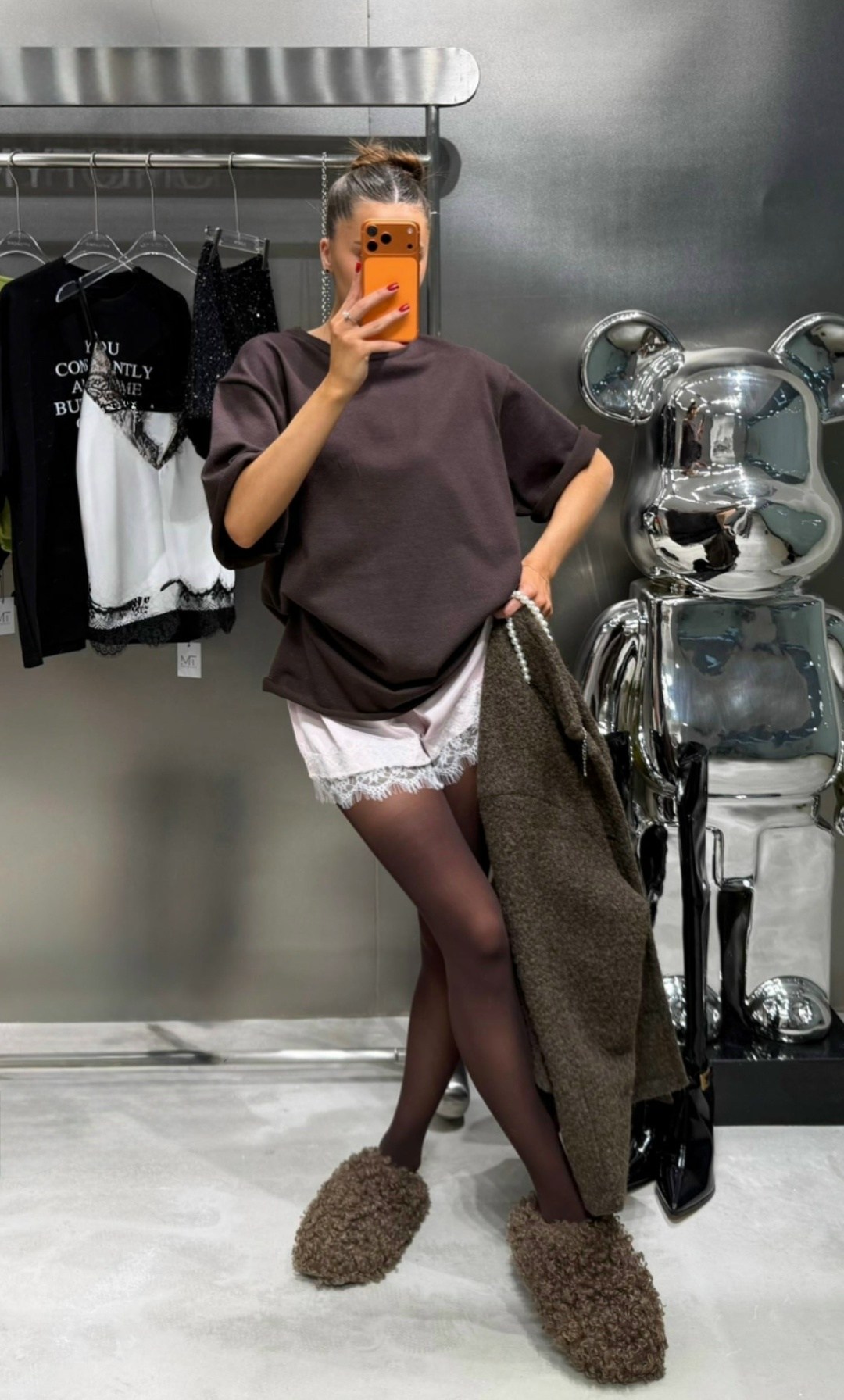 футболки женская оверсайз,платье-футболка женское оверсайз молочного цвета,платье-футболка женское оверсайз красное,платье-футболка женское прямого кроя оверсайз,красная футболка оверсайз