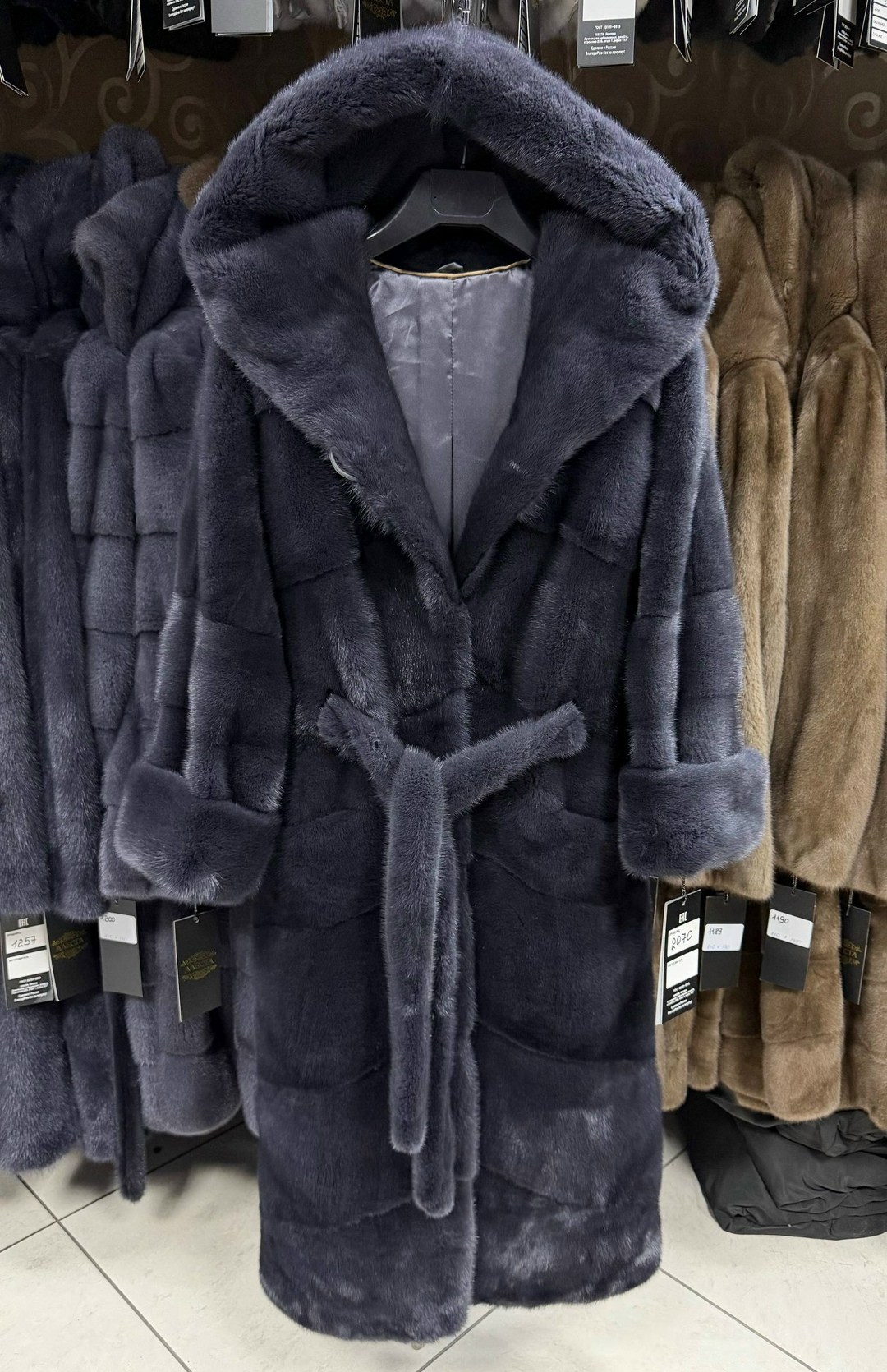 шуба норковая,шуба bffur из натурального меха норки,норковая шуба с поясом и капюшоном,норковая шуба с поясом,шуба халат с поясом из меха рекса