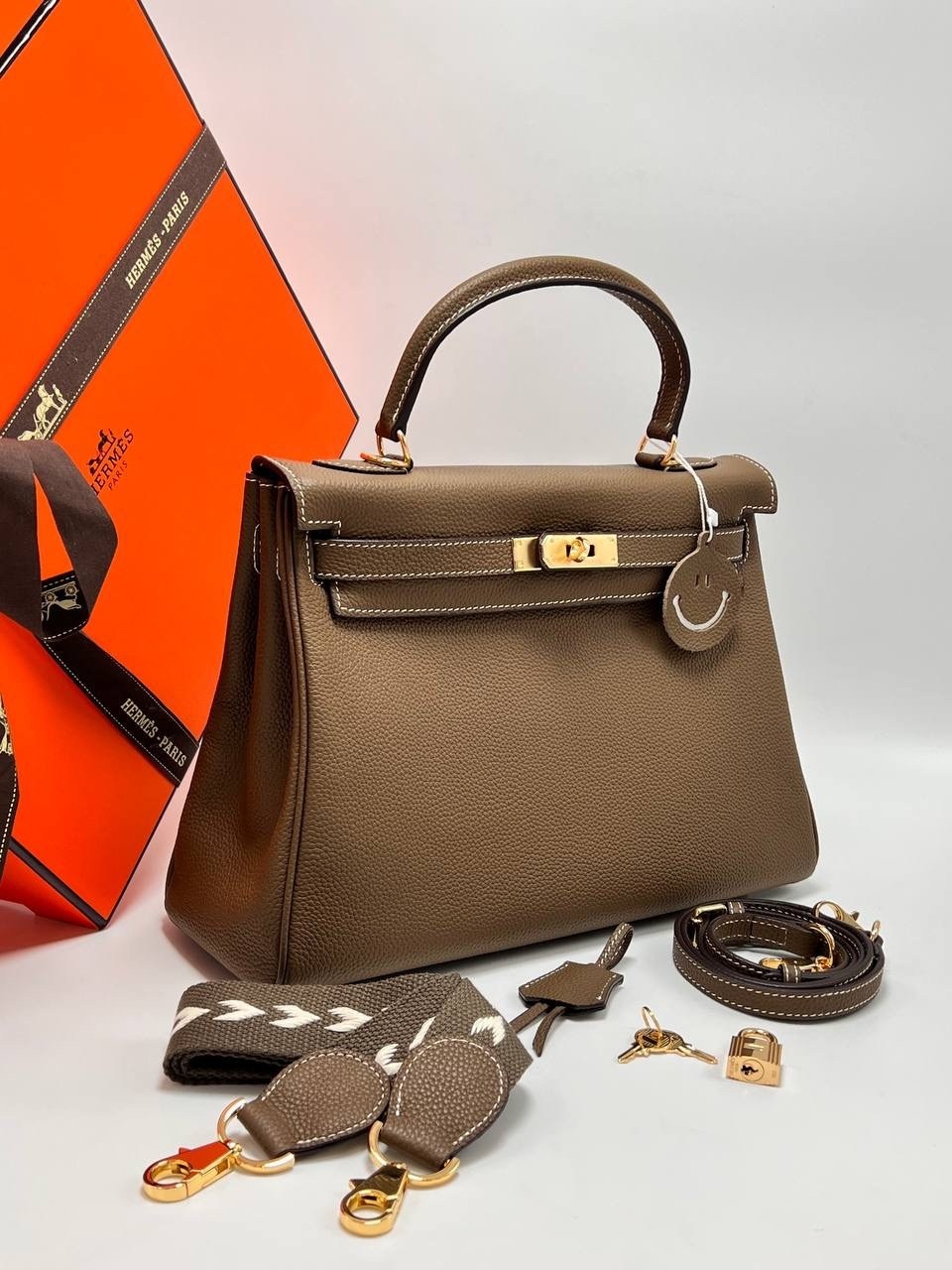 hermes сумка,сумка женская hermes,сумка эрмес келли мини,сумка hermes kelly,женская сумка hermes kelly