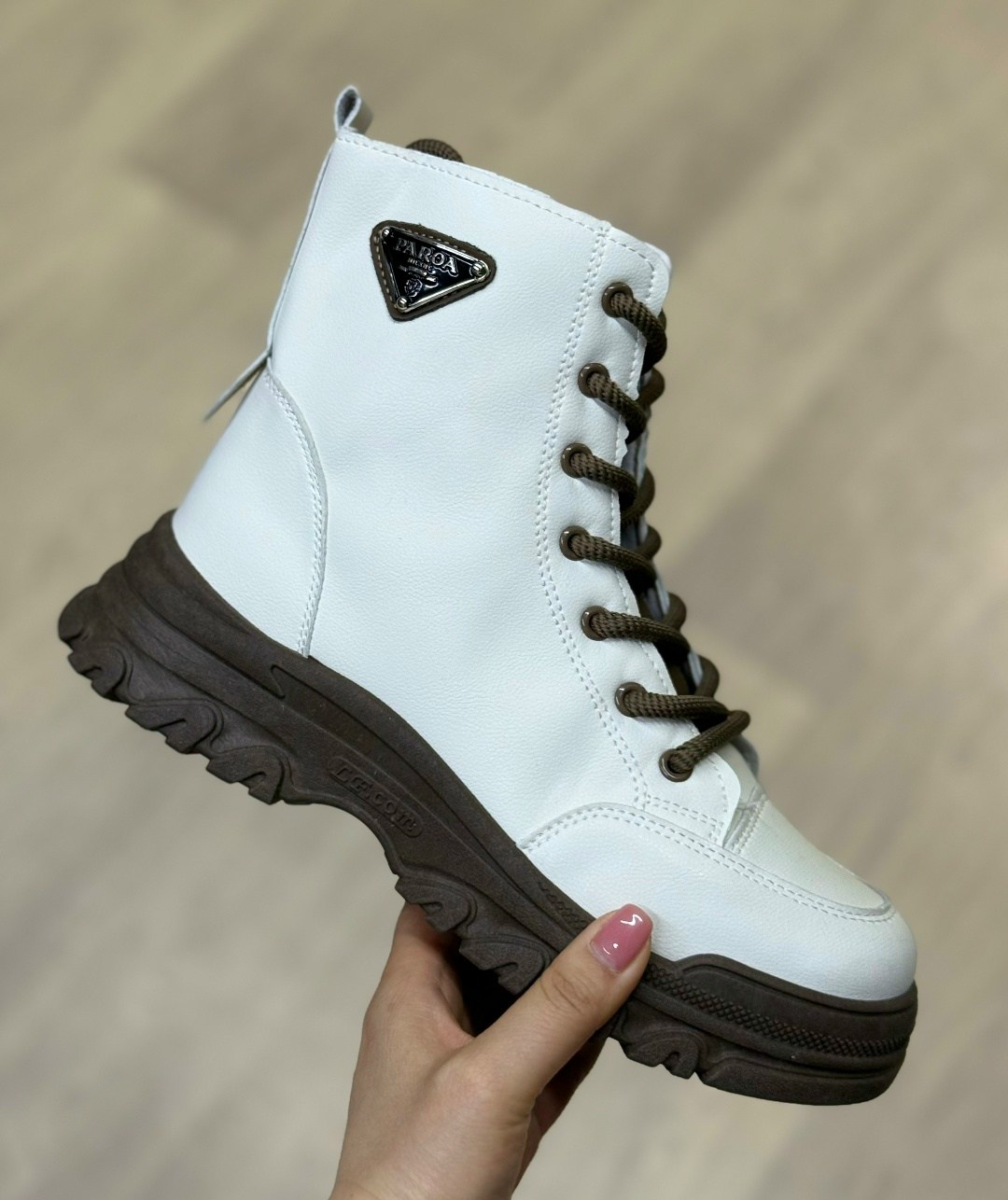 женские ботинки,,женская ,зимние женские ботинки,ботинки демисезонные