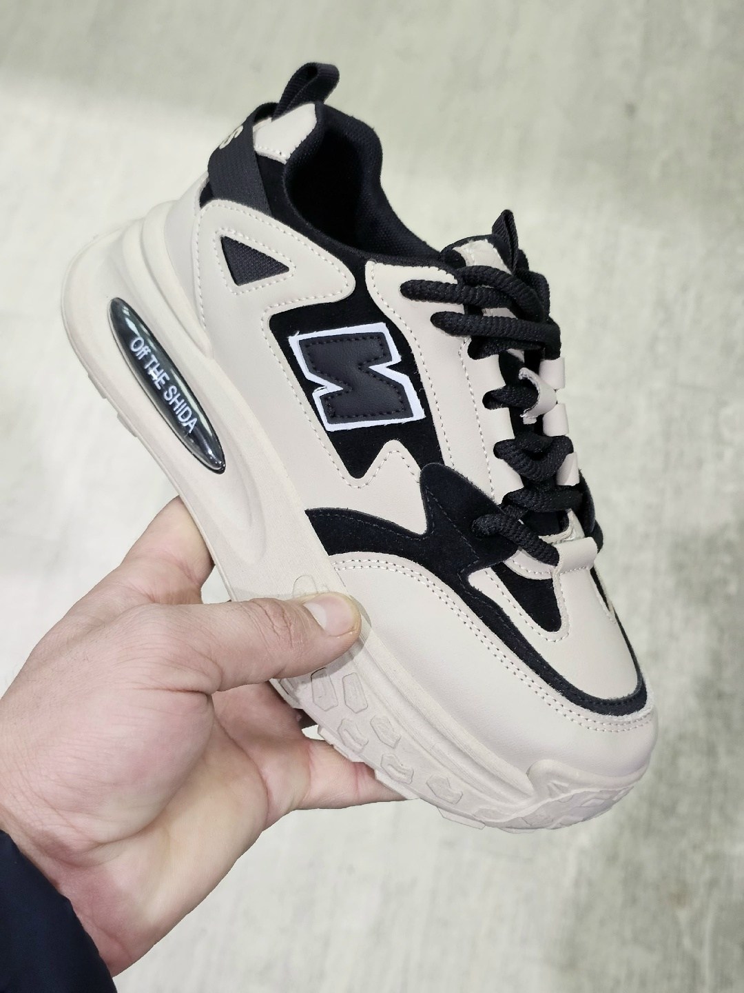 кроссовки женскиe,белые кроссовки,белые кроссовки женские,кроссовки модные,