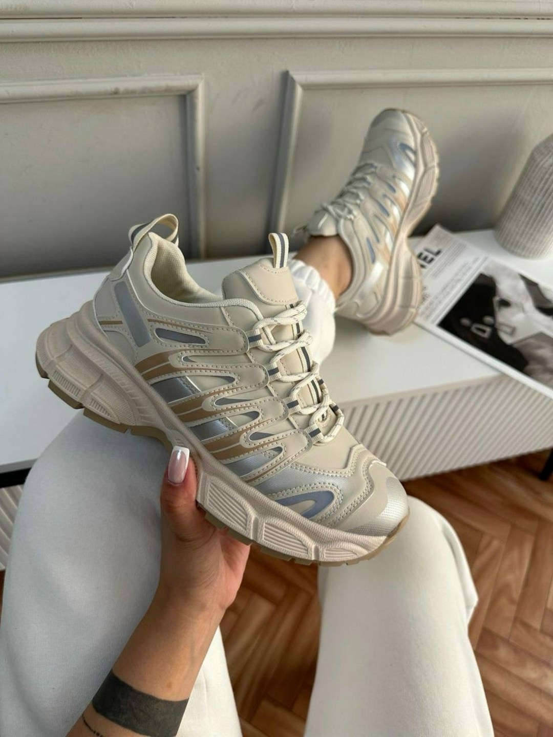 кроссовки кожа,кроссовки женские balenciaga,женские кроссовки,кроссовки бежевые,повседневные кроссовки