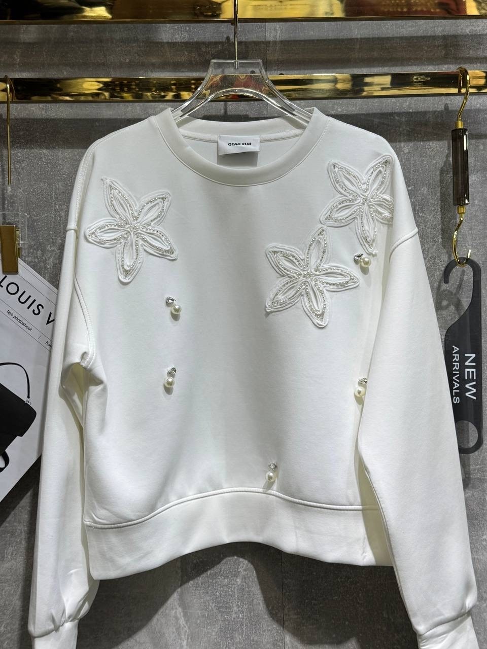 женская кофта,женский свитшот,толстовка модная,свитшот,декор свитшота