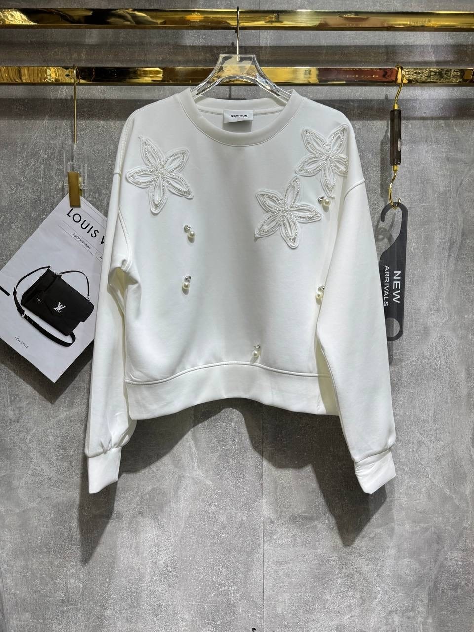 женская кофта,женский свитшот,толстовка модная,свитшот,декор свитшота