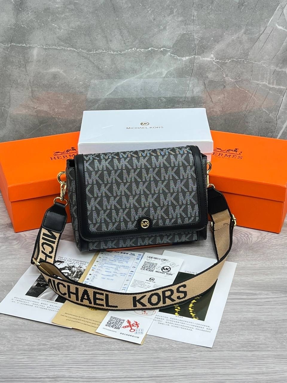 женская cумка michael kors,сумка michael kors,сумка michael kors кросс-боди через плечо,сумка michael kors женские сумки,сумка через плечо michael kors