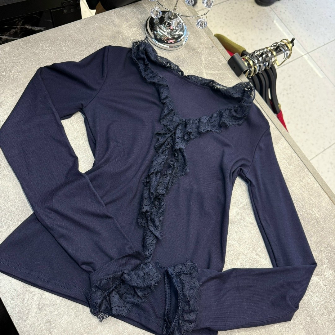 нарядная кофта,кофта женская,кофта классика,кофта итальянская,блузка с оборками