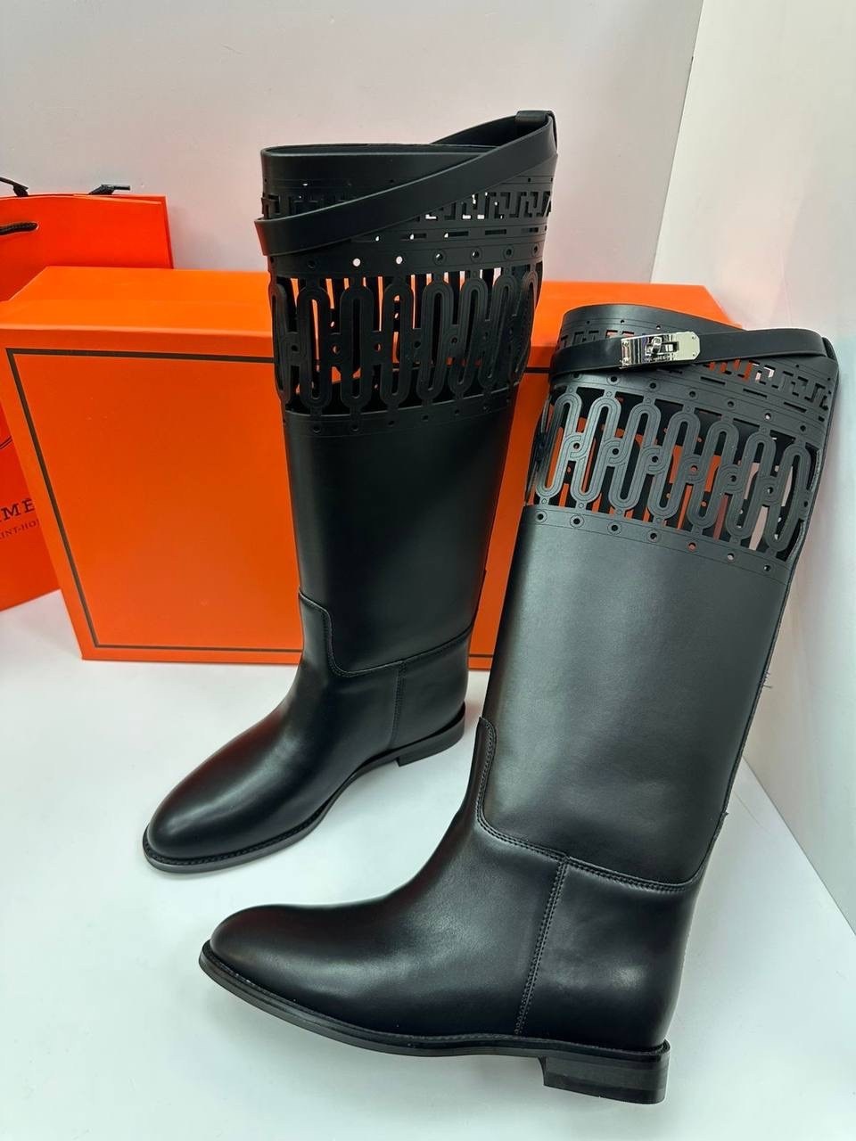 сапоги hermes,сапоги эрмес,сапоги hermes жокейские,сапоги hermes женские кожаные чёрного цвета,сапоги гермес