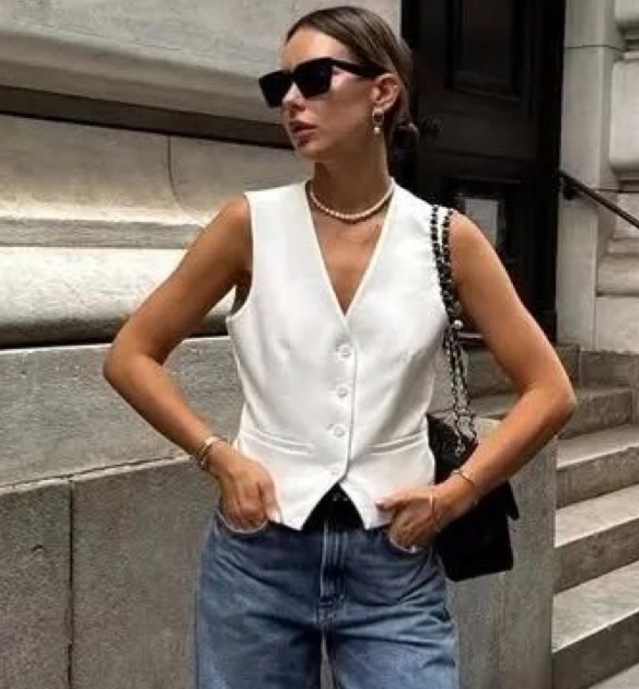 жилет женский классический костюмный,жилет классический,костюм с жилетом брючный классический,женский жилет,жилет