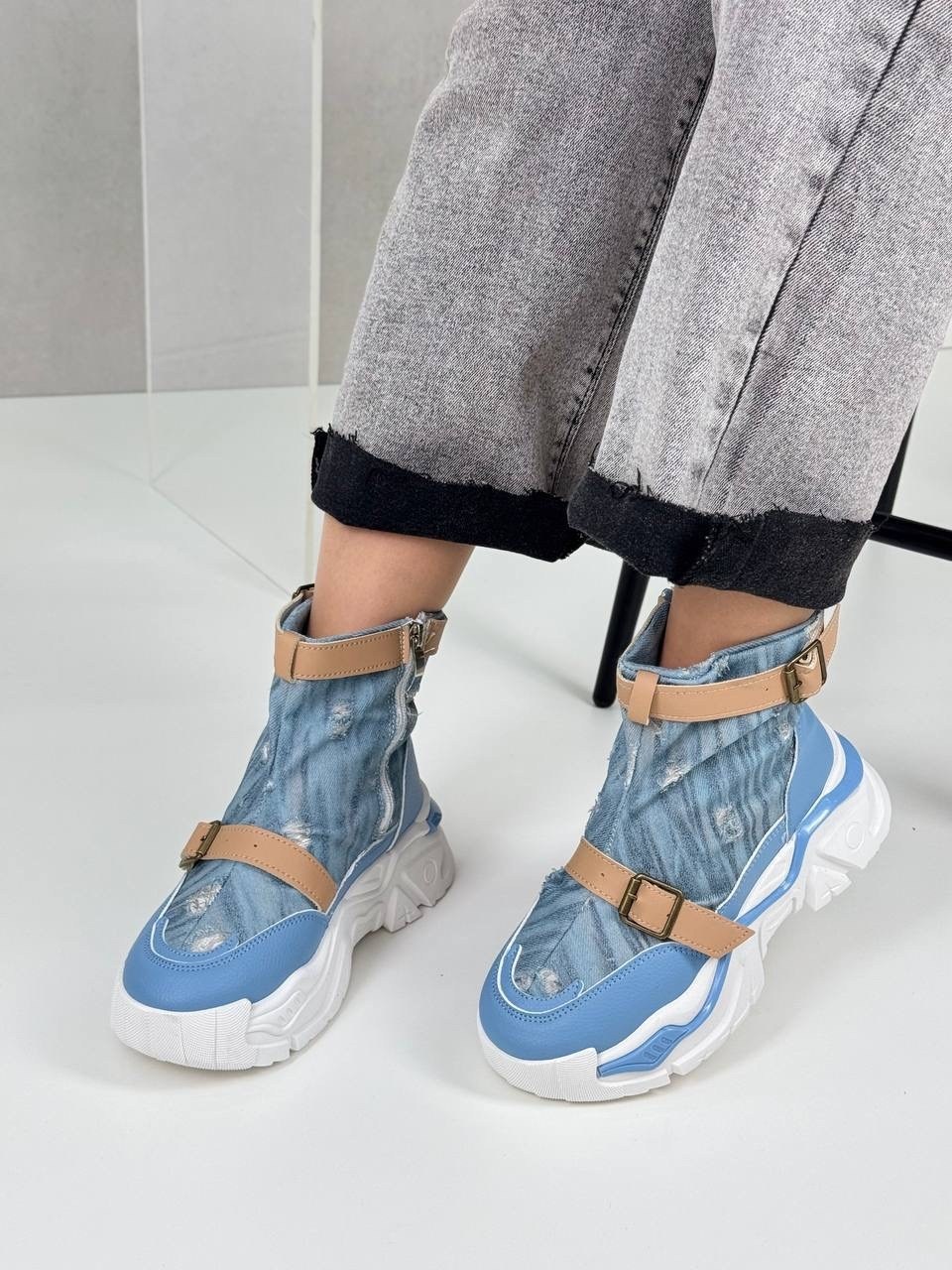 ,джинсовые ботинки,модные полусапожки,джинсовая ,женская