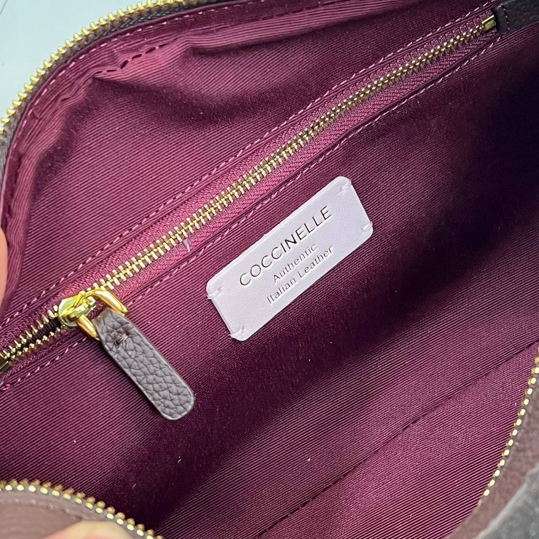 сумка coccinelle из натурального замша,сумка coccinelle,сумка coccinelle замша,сумка женская coccinelle натуральная замша,сумка coccinelle натуральная замша